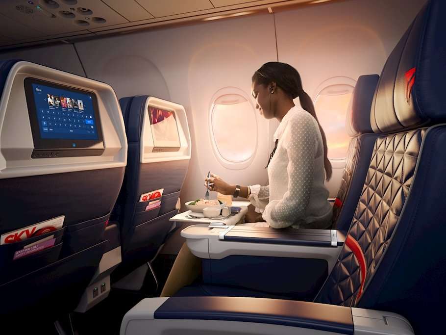 2 of Delta's credit cards are offering bonus Medallion Qualification