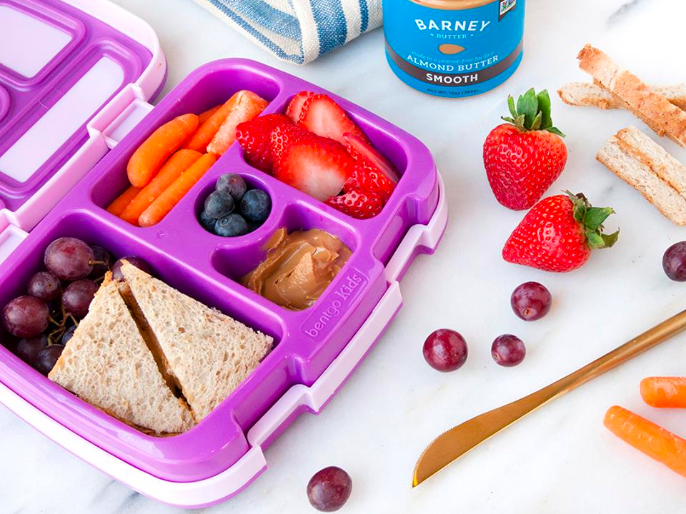 15 Best Lunch Boxes & Lunch Bags For Stylish Lunch