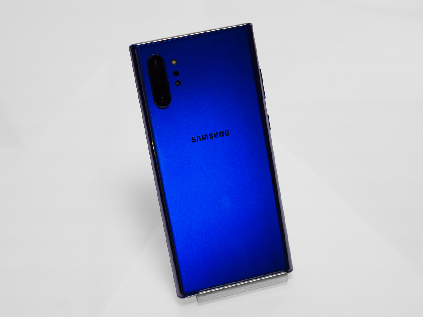 Samsung s10 Note. Samsung Galaxy Note 10 синий. Samsung Note 10 Plus. Samsung Note 10 Plus синий.