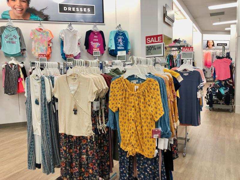 We went to Kohl's and Target and found they were both a mess. Here's why  I'd shop at Target anyway.