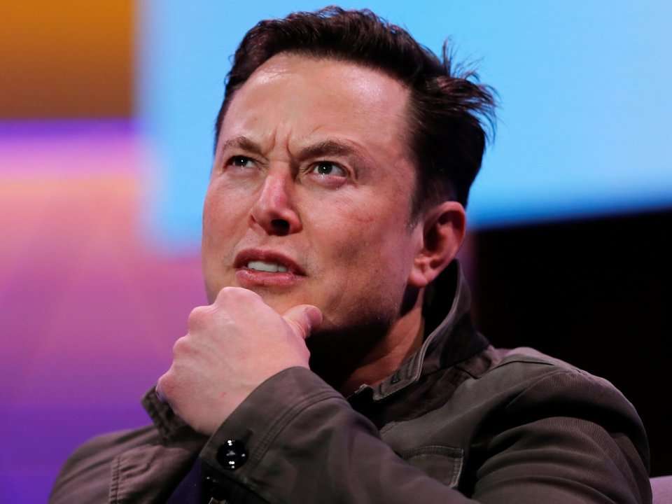 Elon Musk says the difference between human intellect and AI is