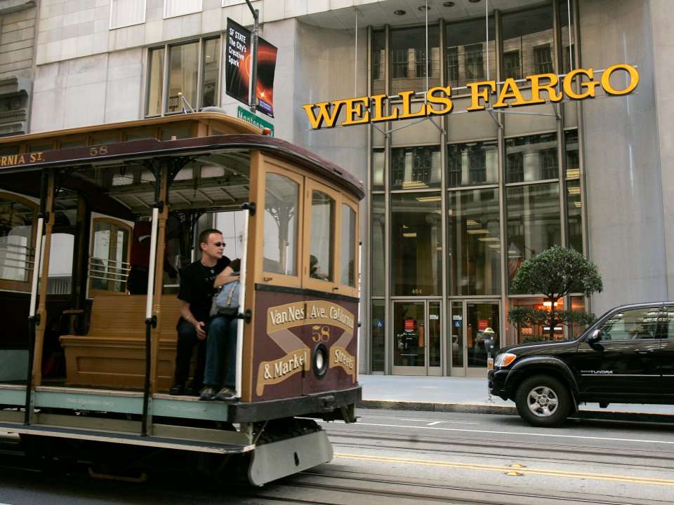 wells-fargo-bumped-their-new-ceo-s-salary-40-to-23-million-to