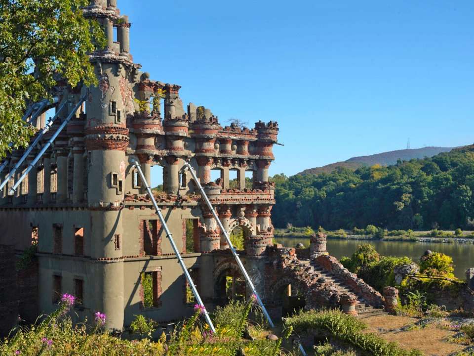 buying abandoned castle