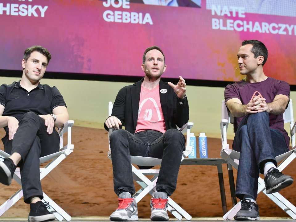 This Is The Pitch Deck Now-$31 Billion Airbnb Used When It Was Just ...