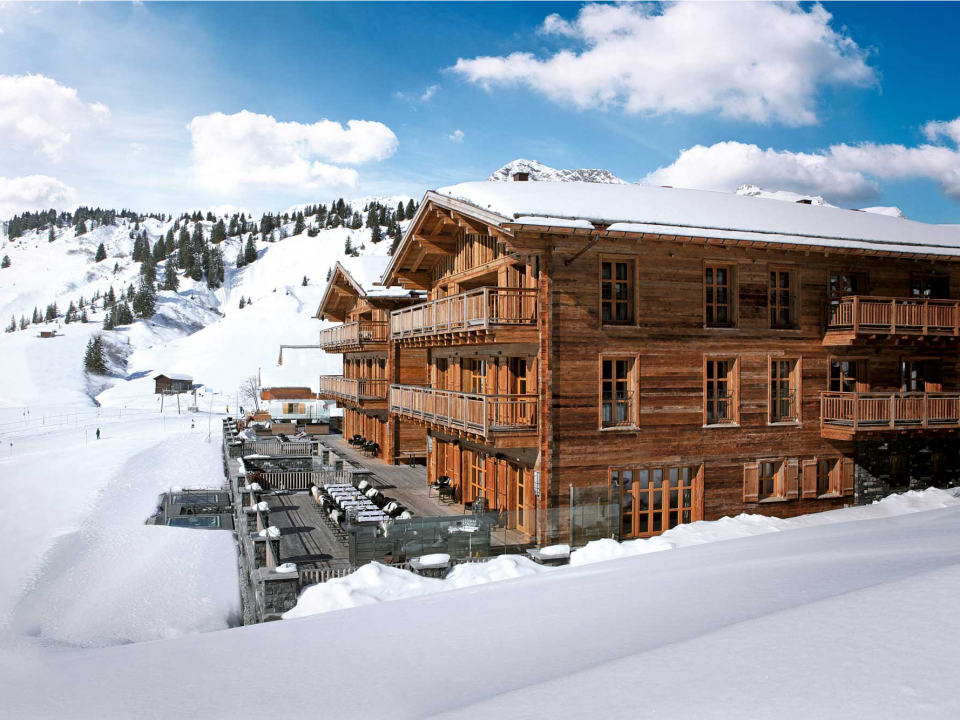 take-a-look-inside-one-of-the-most-expensive-ski-resorts-in-the-alps-a