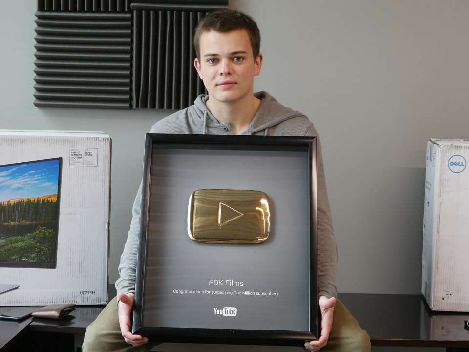 A YouTube creator explains how he made $97,000 in ad revenue from one ...