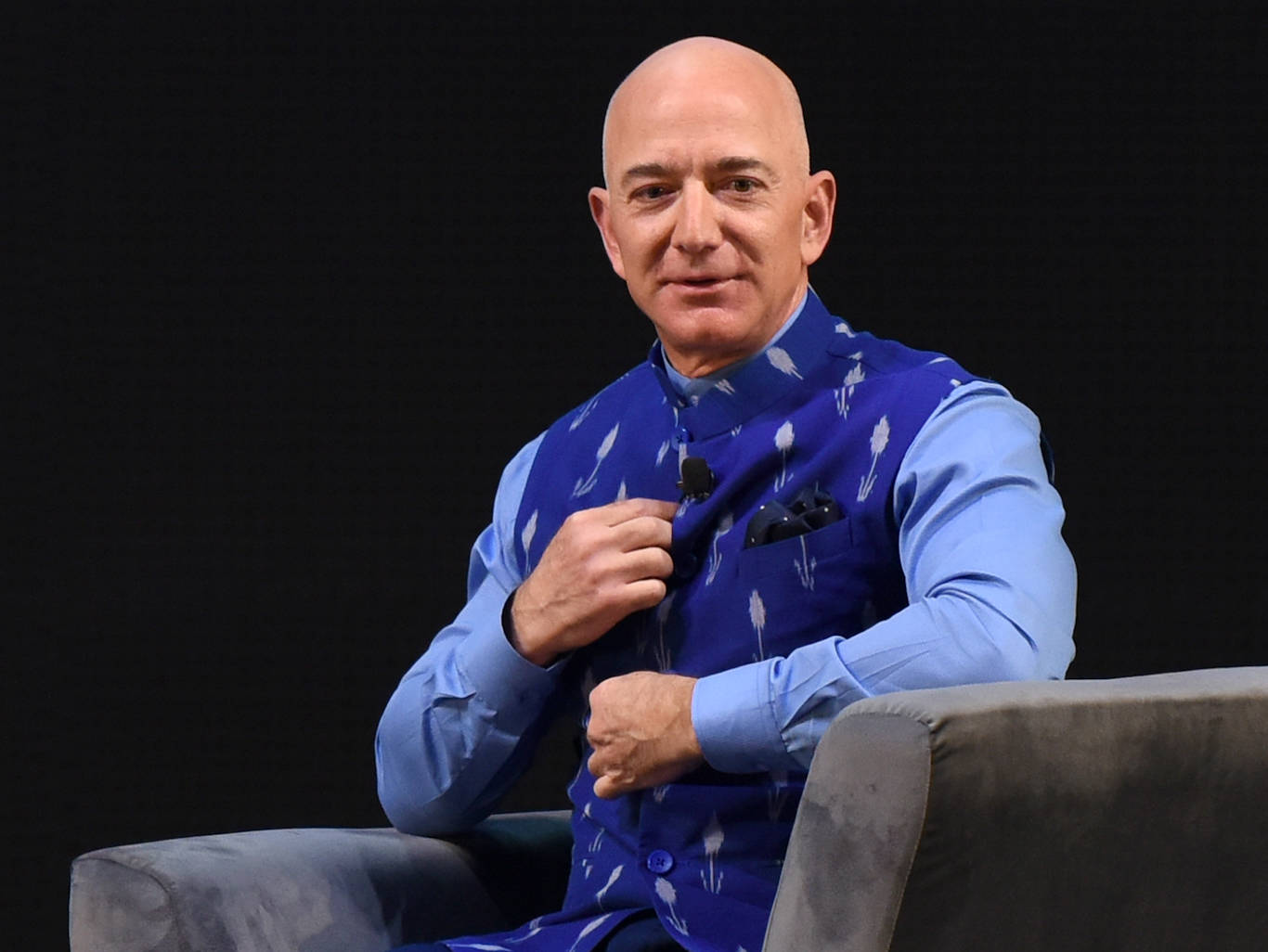 Jeff Bezos phone hack shows hackers are winning in the 'arms race ...