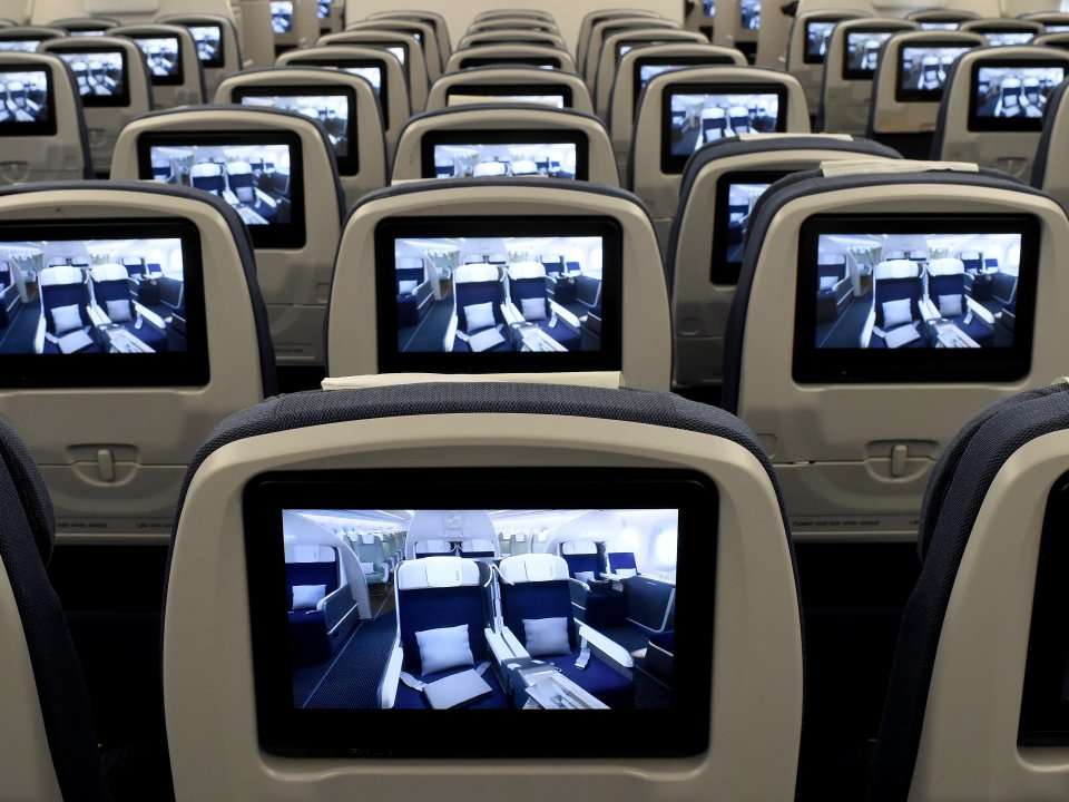 The best and worst US airlines to fly for inflight entertainment