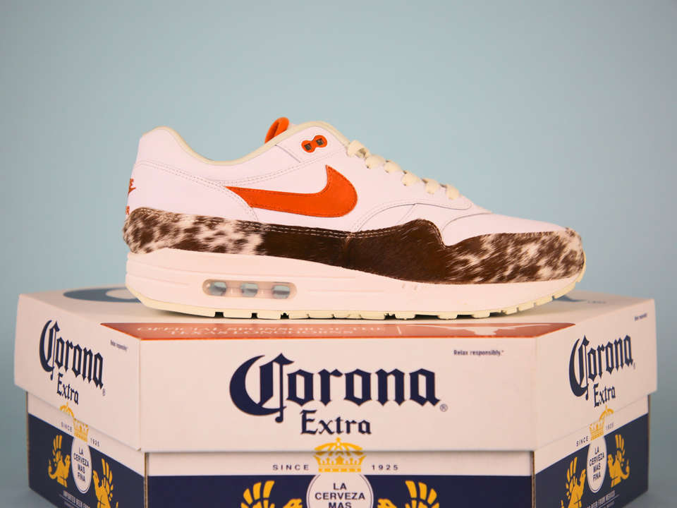 University of Texas Collaborates with Corona to Create 12 Pairs of Custom  Nike Air Max 1s - Texas Sneakers