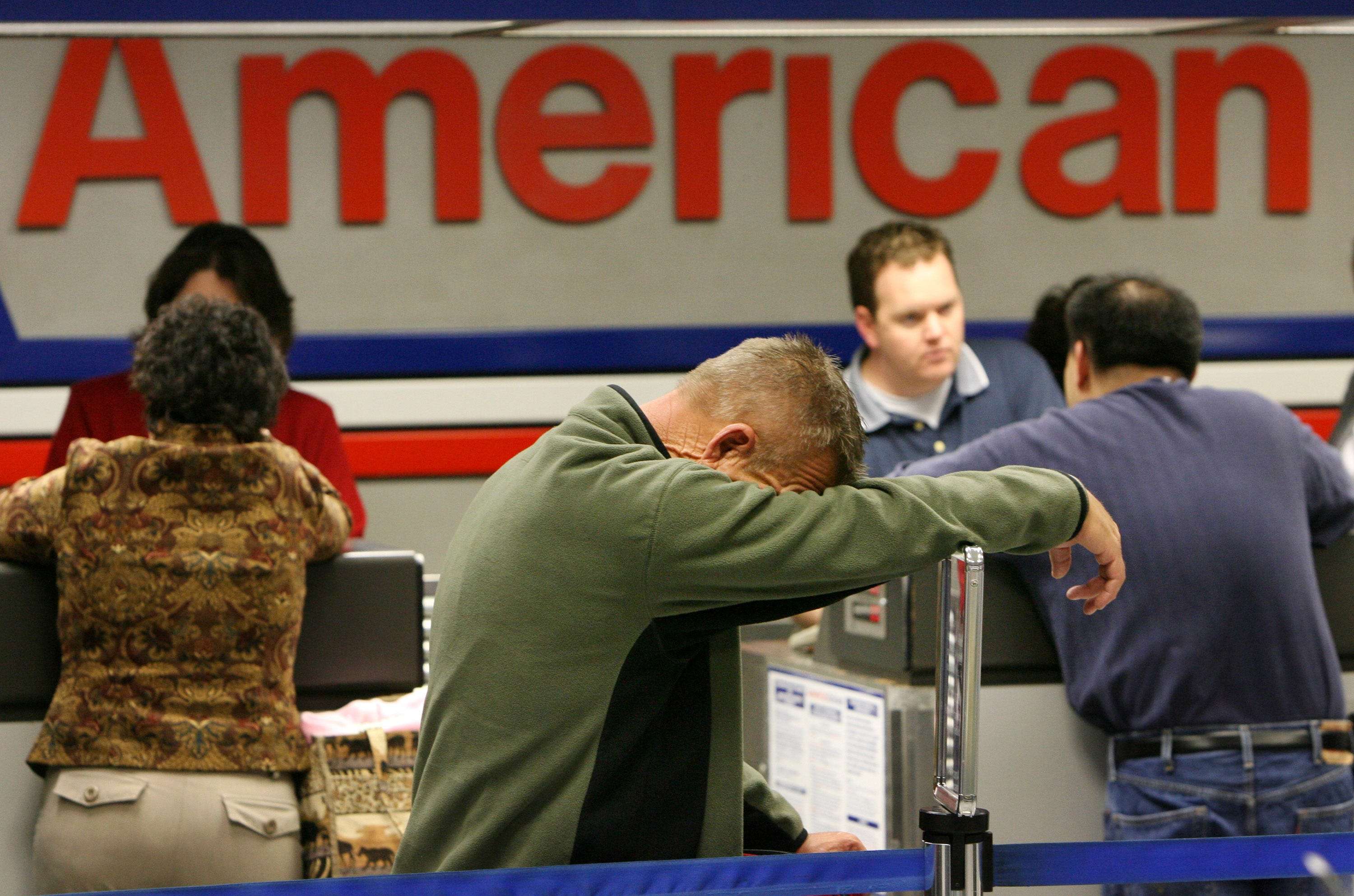 american airlines checked bag charge