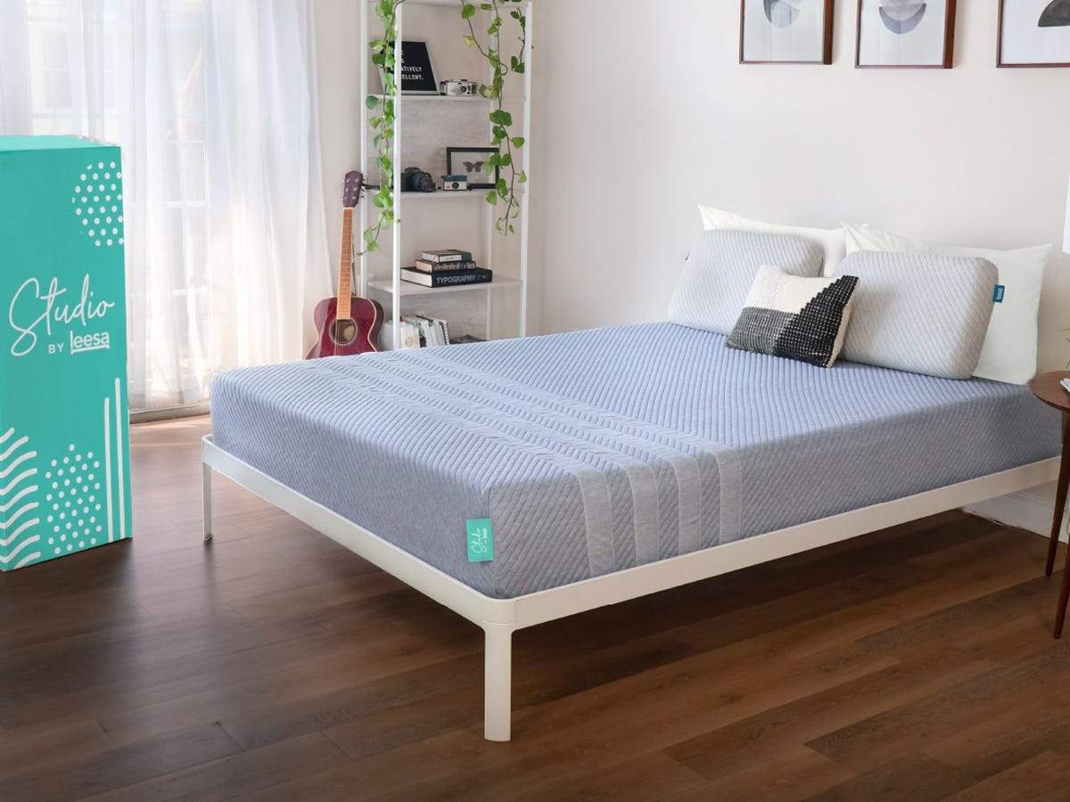 affordable memory foam mattress king