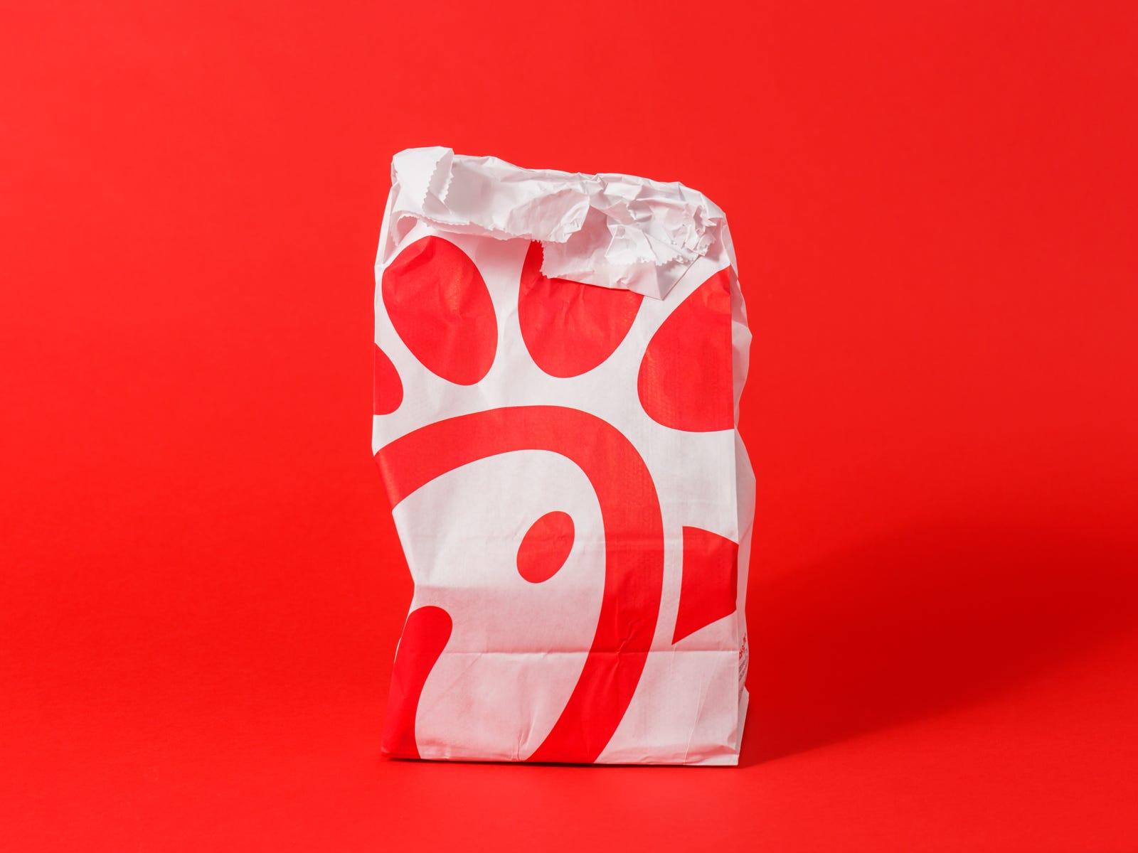 chick-fil-a-is-the-third-largest-fast-food-chain-in-america-and-that