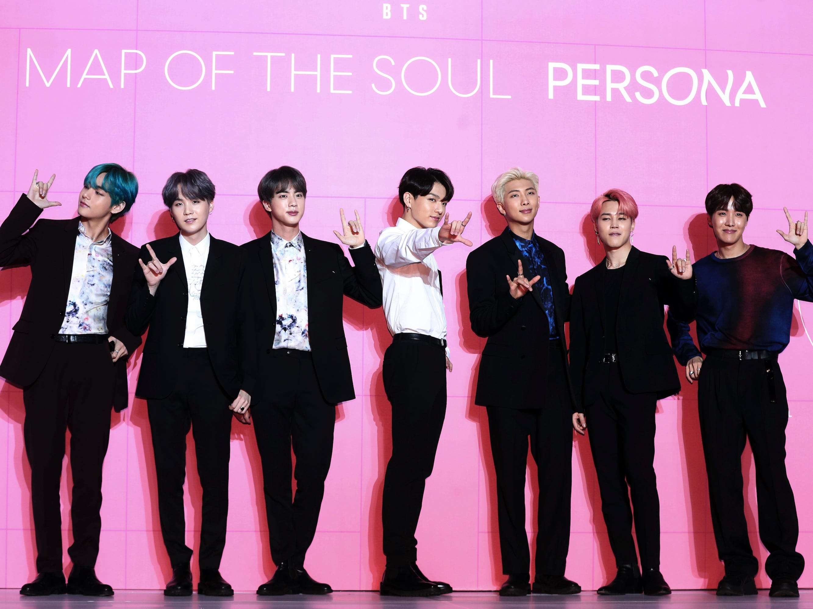 9 Of The Best Moments From Bts Energetic And Intimate Virtual Concert Bang Bang Con The Live Business Insider India