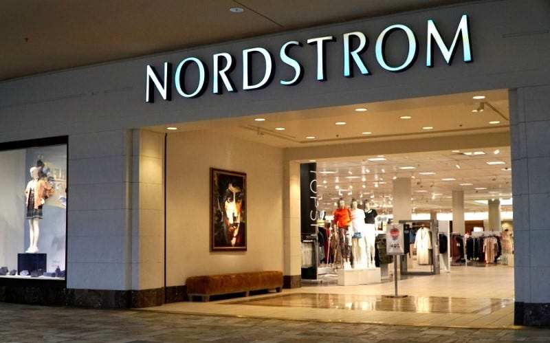 Customer Service Nordstrom Salary: Hourly Rate (USA)