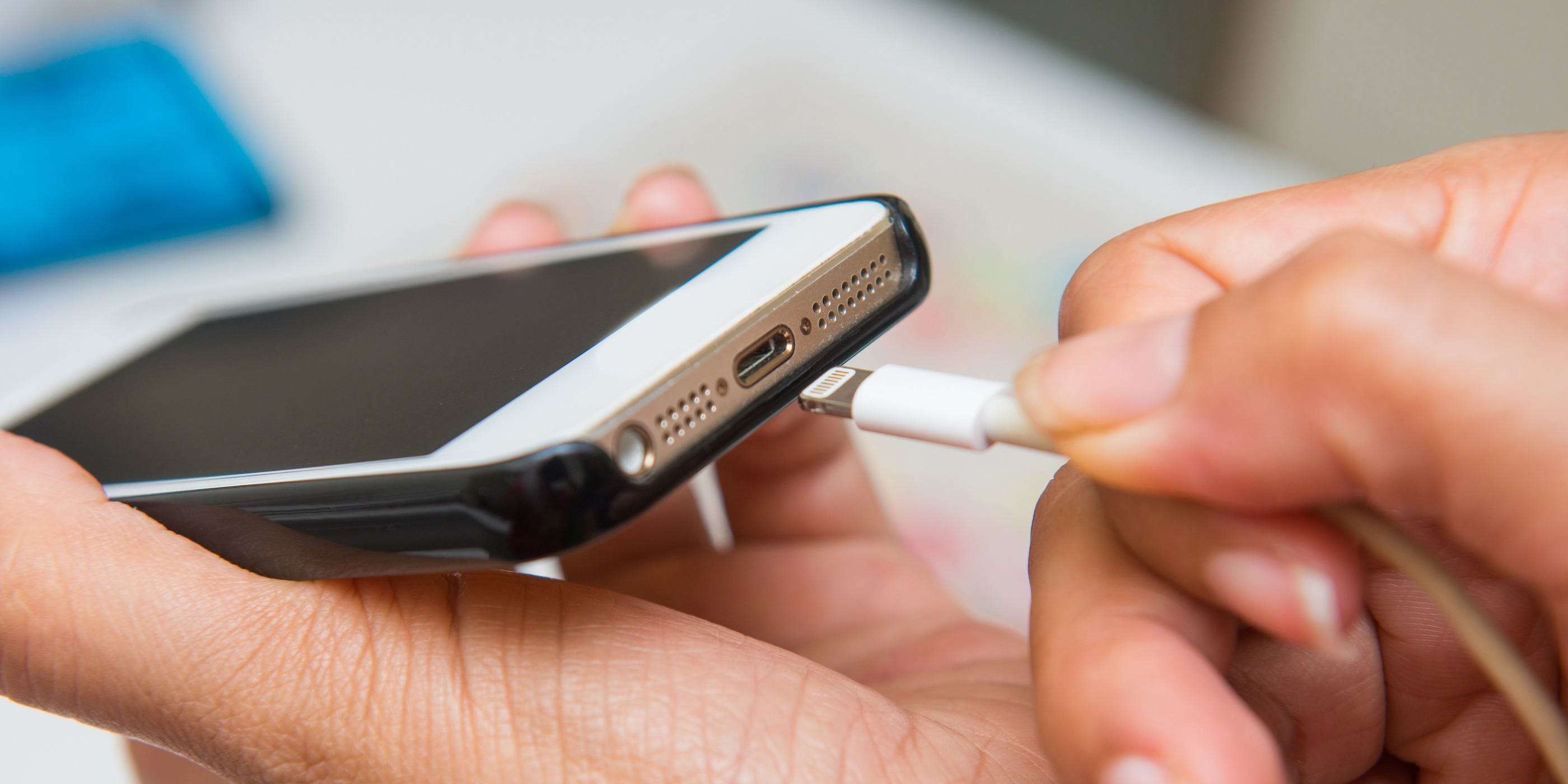 Here s Why Your Phone Is Taking So Long To Charge And How To Speed Up 