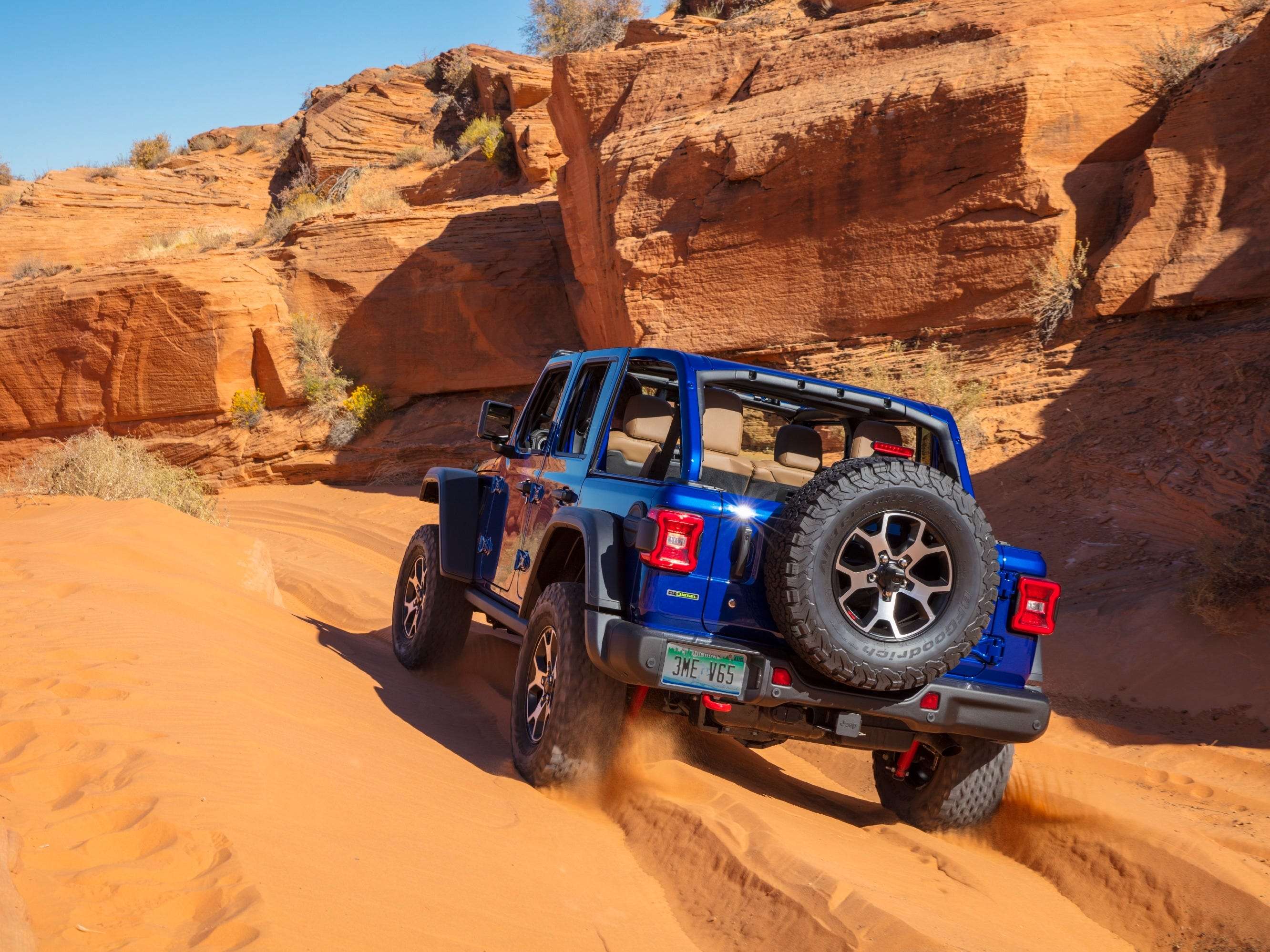 The 3 Best Luxury Off Road Suvs For Every Price Point