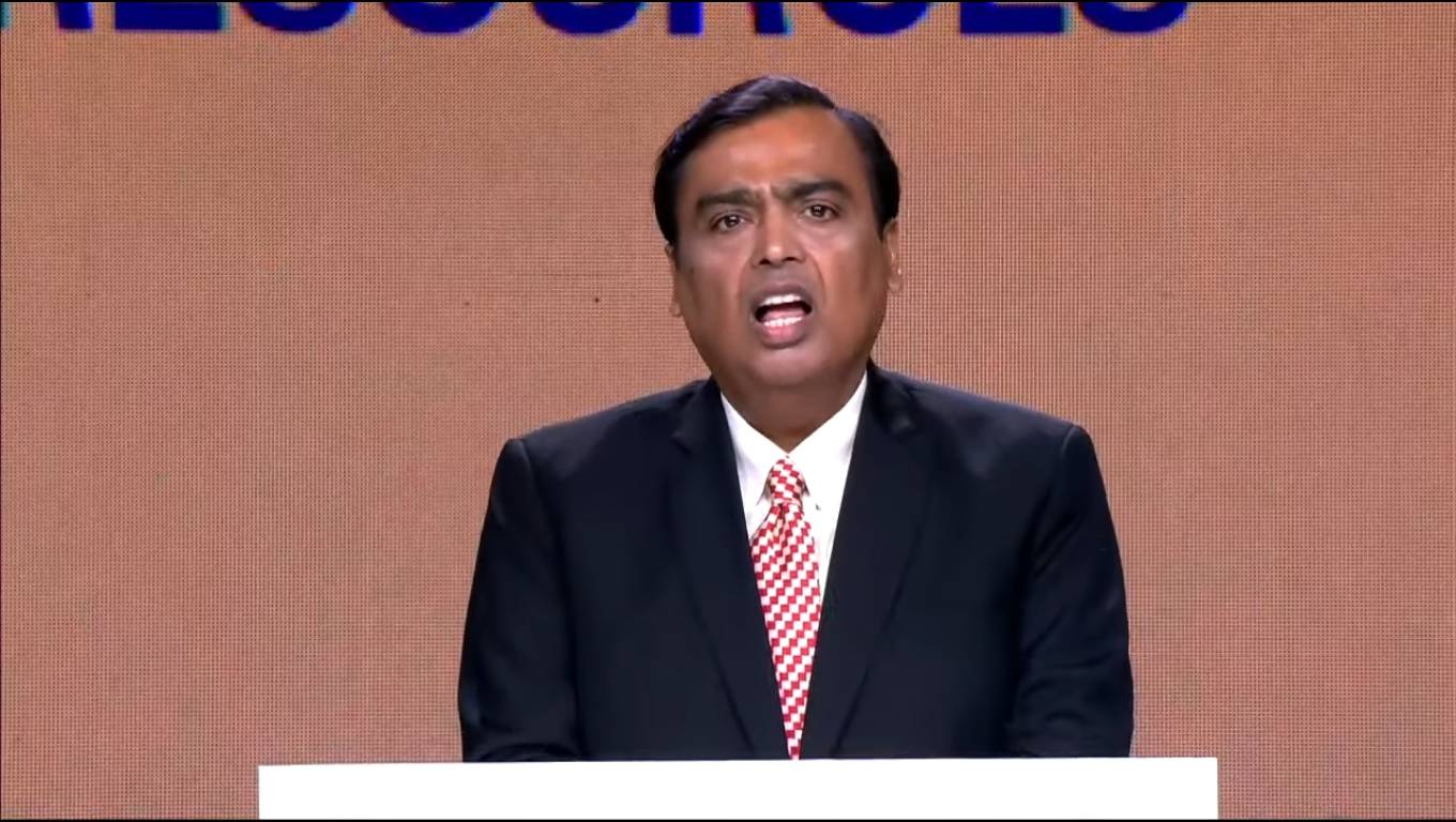 Billionaire Mukesh Ambani's Retail Unit Gets $250 Million Investment From  KKR - Bloomberg