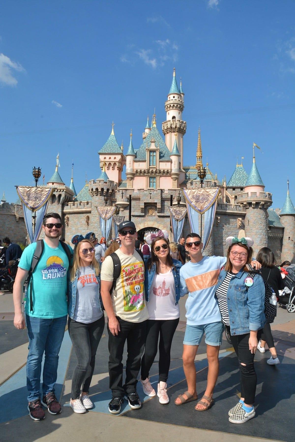 A single 34-year-old woman who has been on more than 25 dates at Disney ...