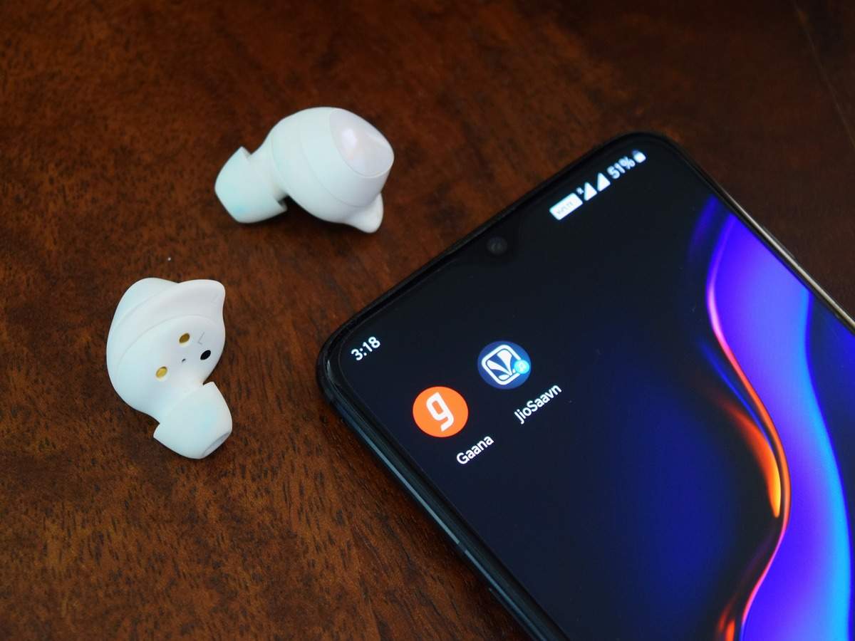 best wireless earbuds for computer calls