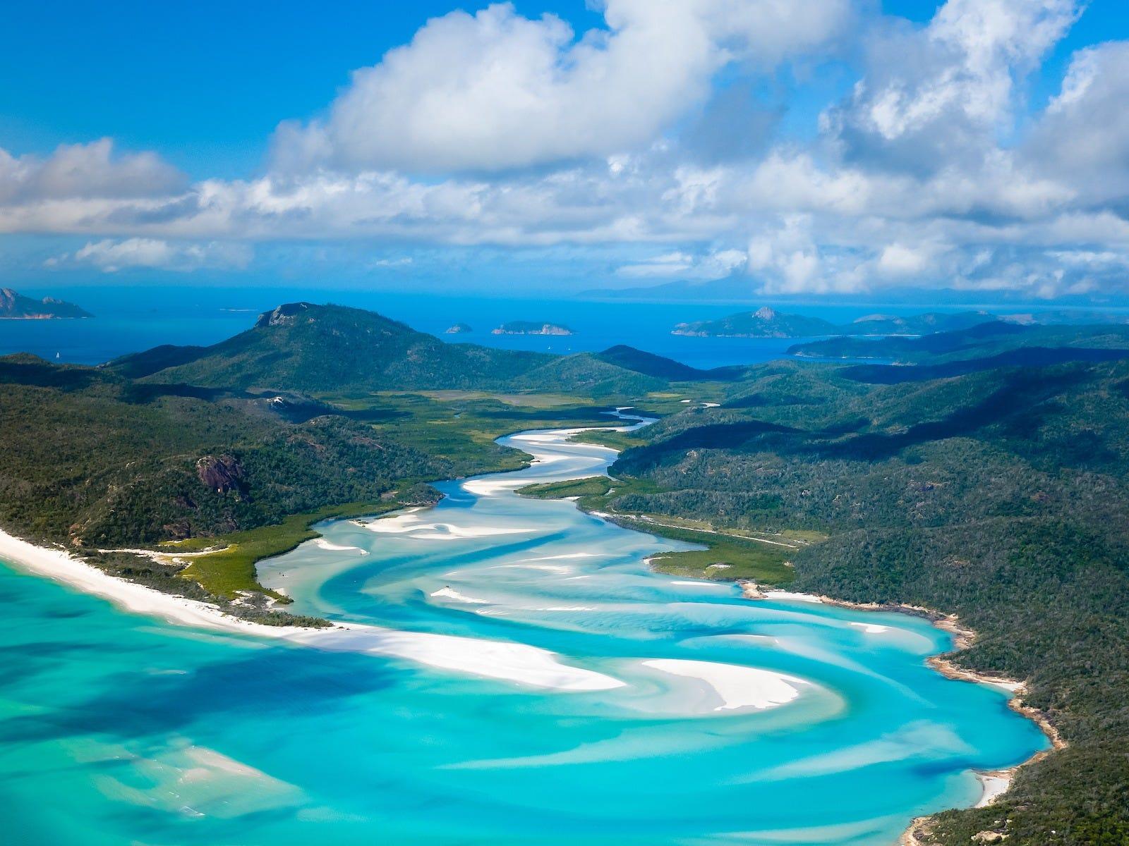 50 landscapes around the world that are so breathtaking they don't look ...