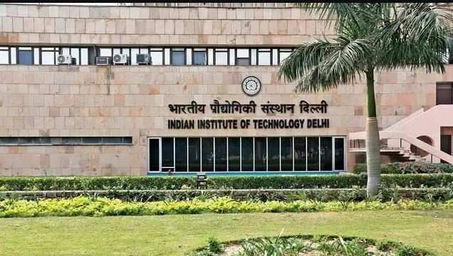 Top Two IITs: IIT Delhi Vs IIT Bombay