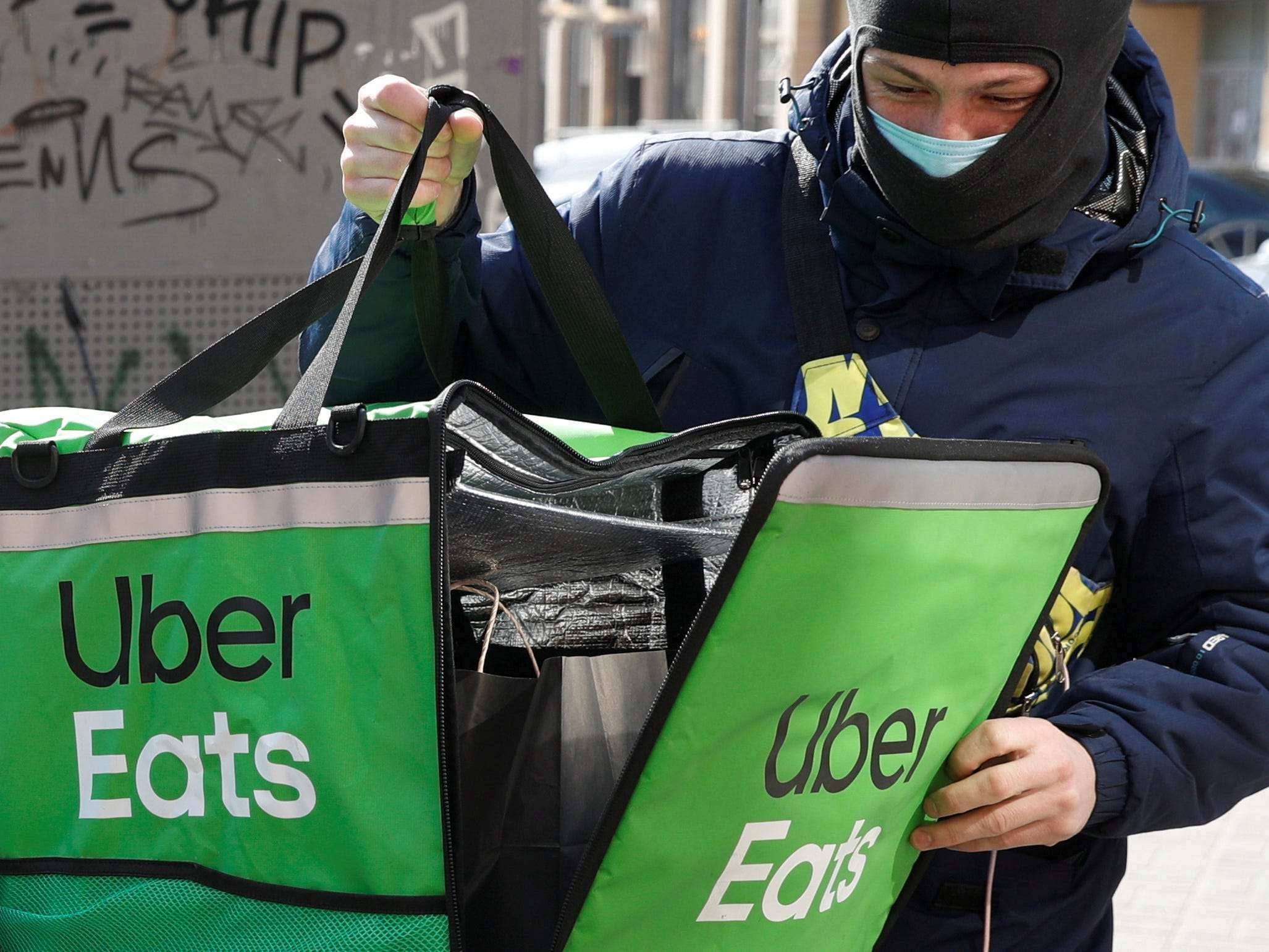 ubereats-could-be-underpaying-delivery-drivers-on-30-of-trips