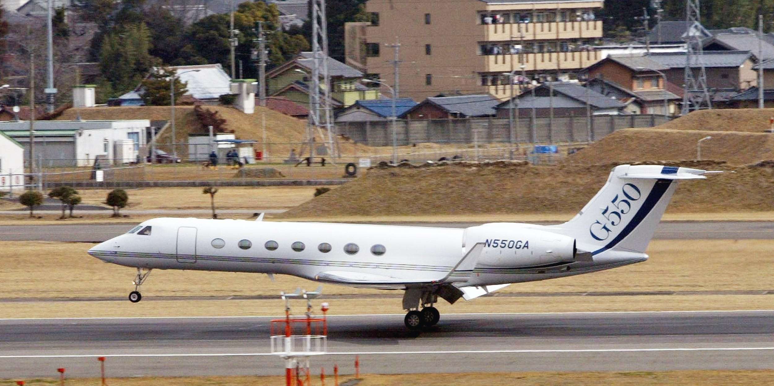 Elon Musk now has another lavish Gulfstream private jet in his arsenal | Business Insider India