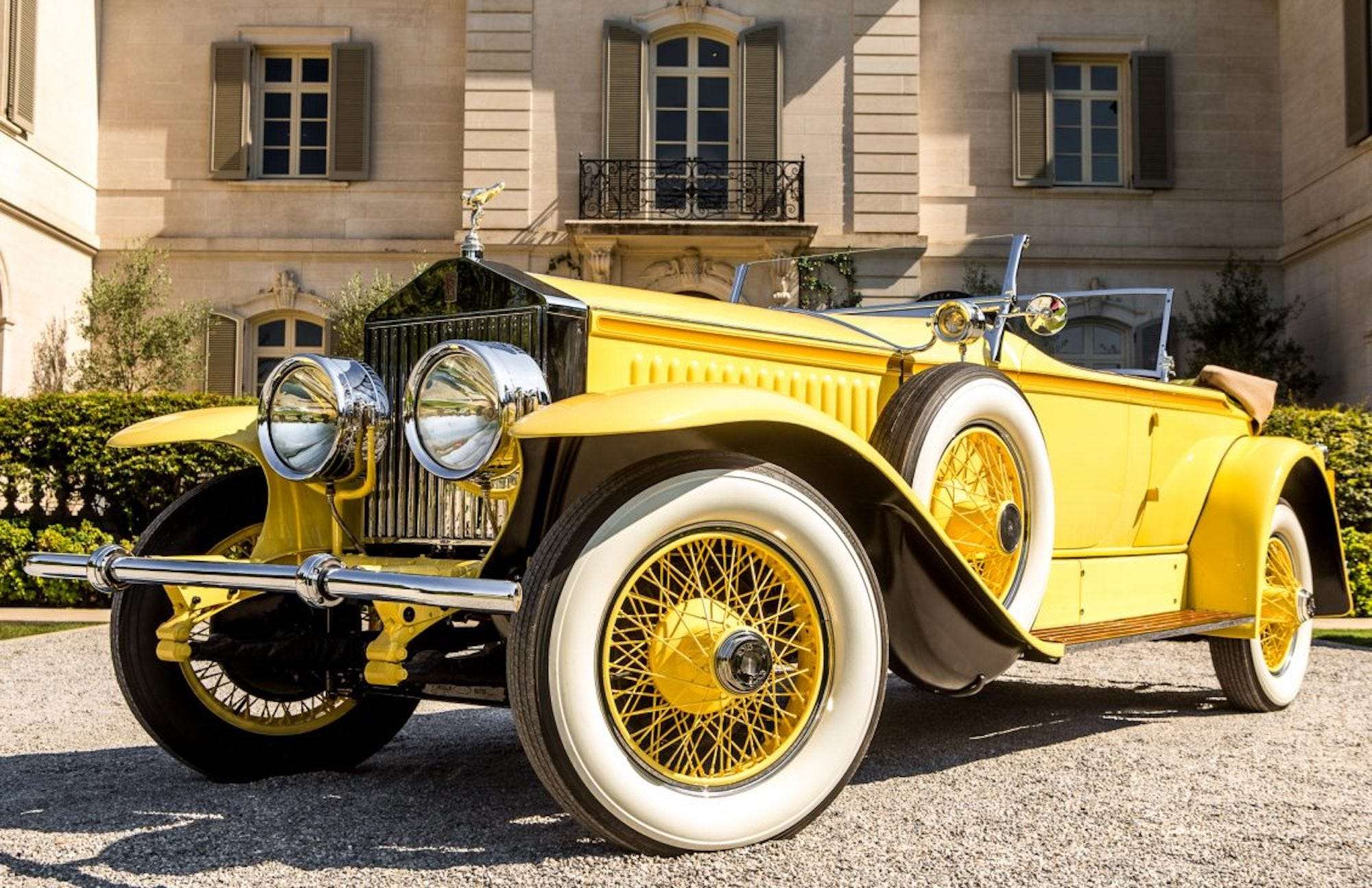 The Yellow Rolls Royce Driven By Robert Redford In The Great Gatsby 