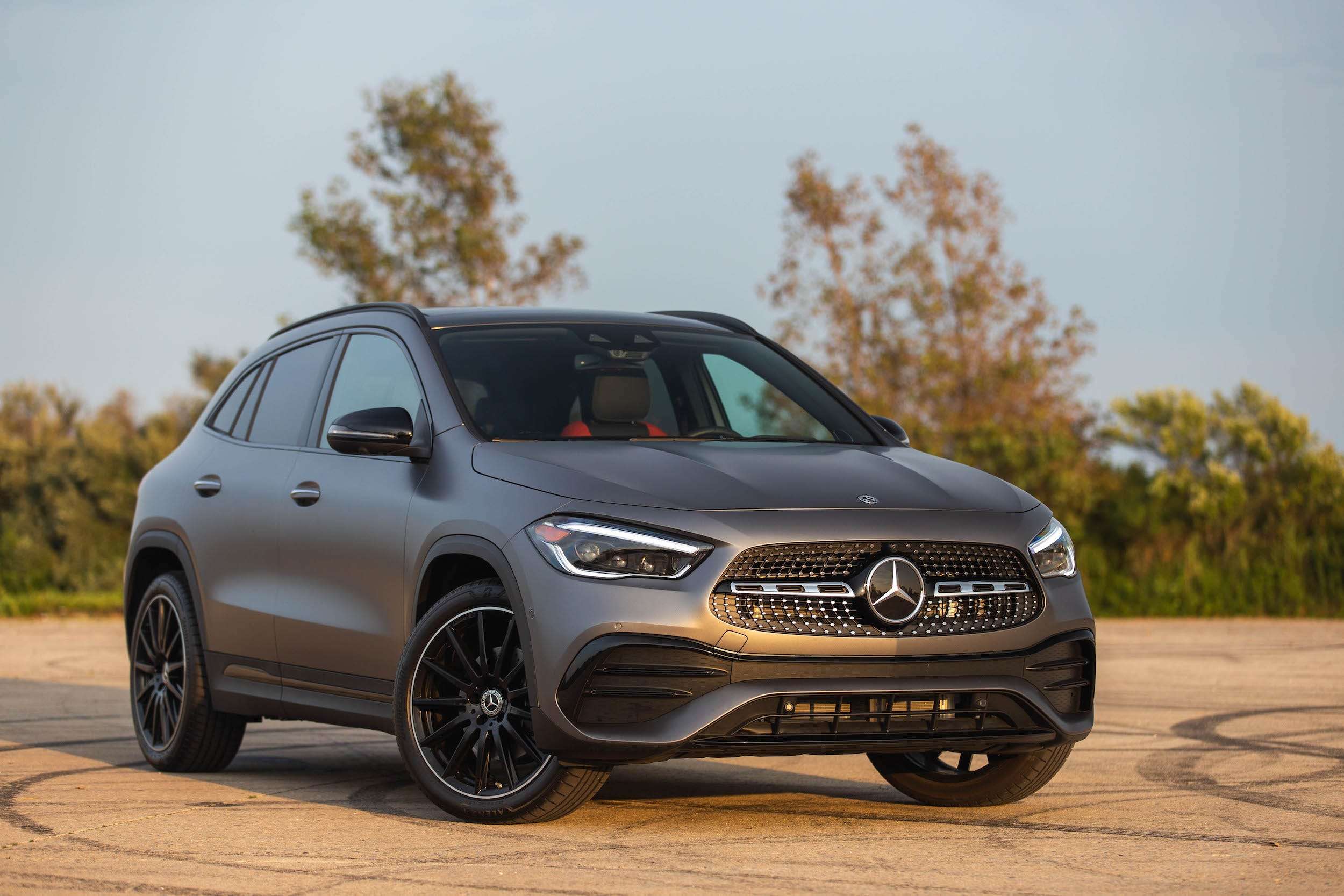 REVIEW: The New Mercedes-Benz GLA 250 Compact SUV Packs Plenty Of ...