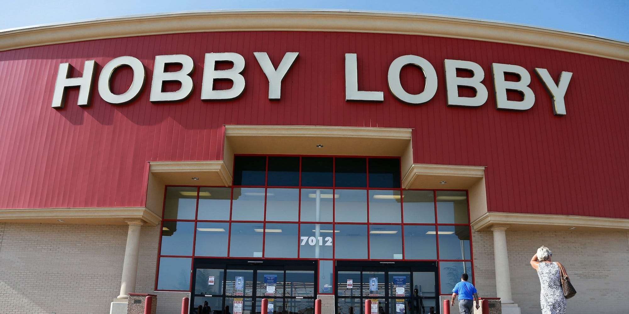 hobby-lobby-is-facing-new-boycott-threats-over-a-photo-of-a-store