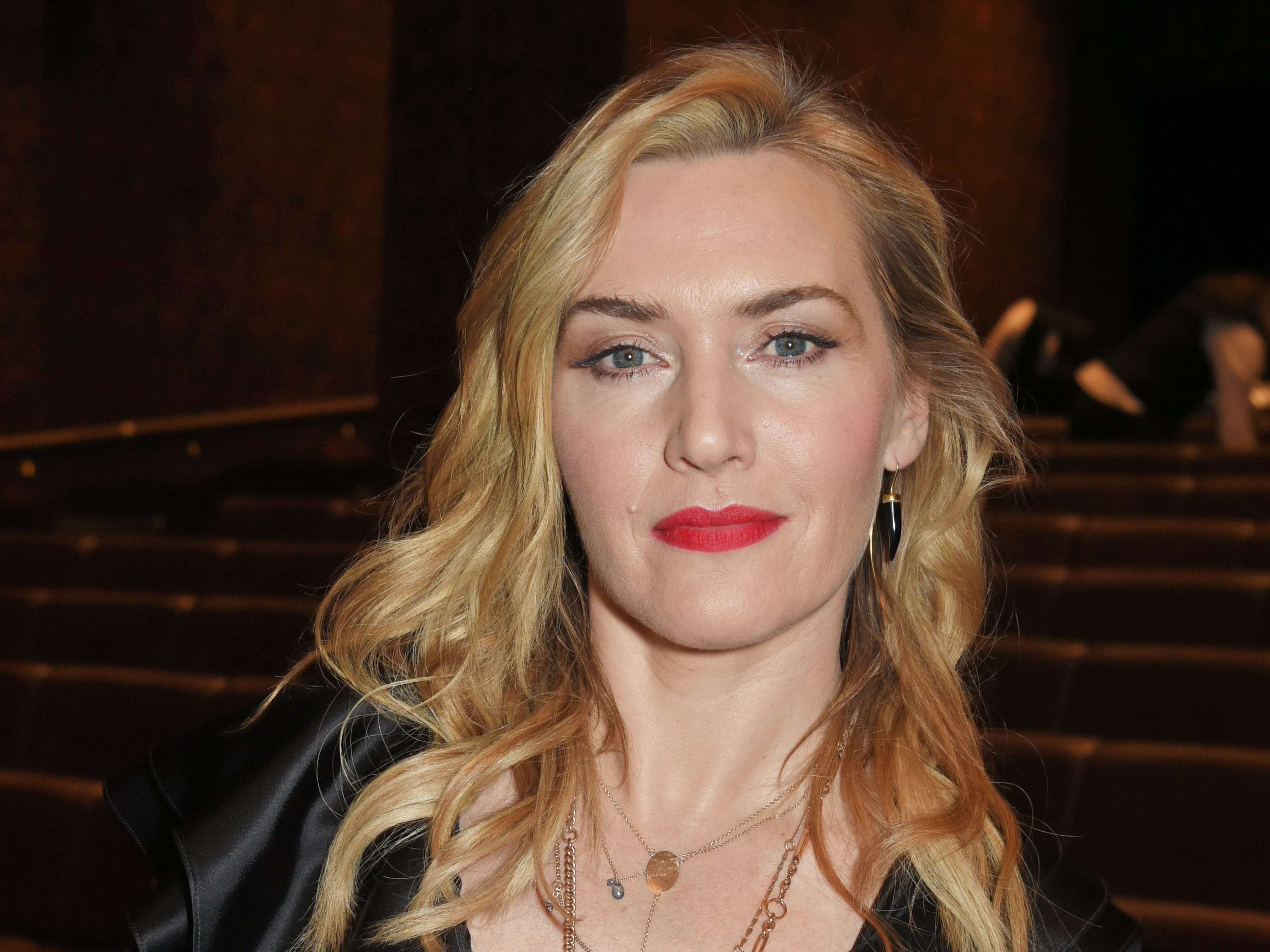 Kate Winslet says she hid in the trunk of the car where a 19yearold