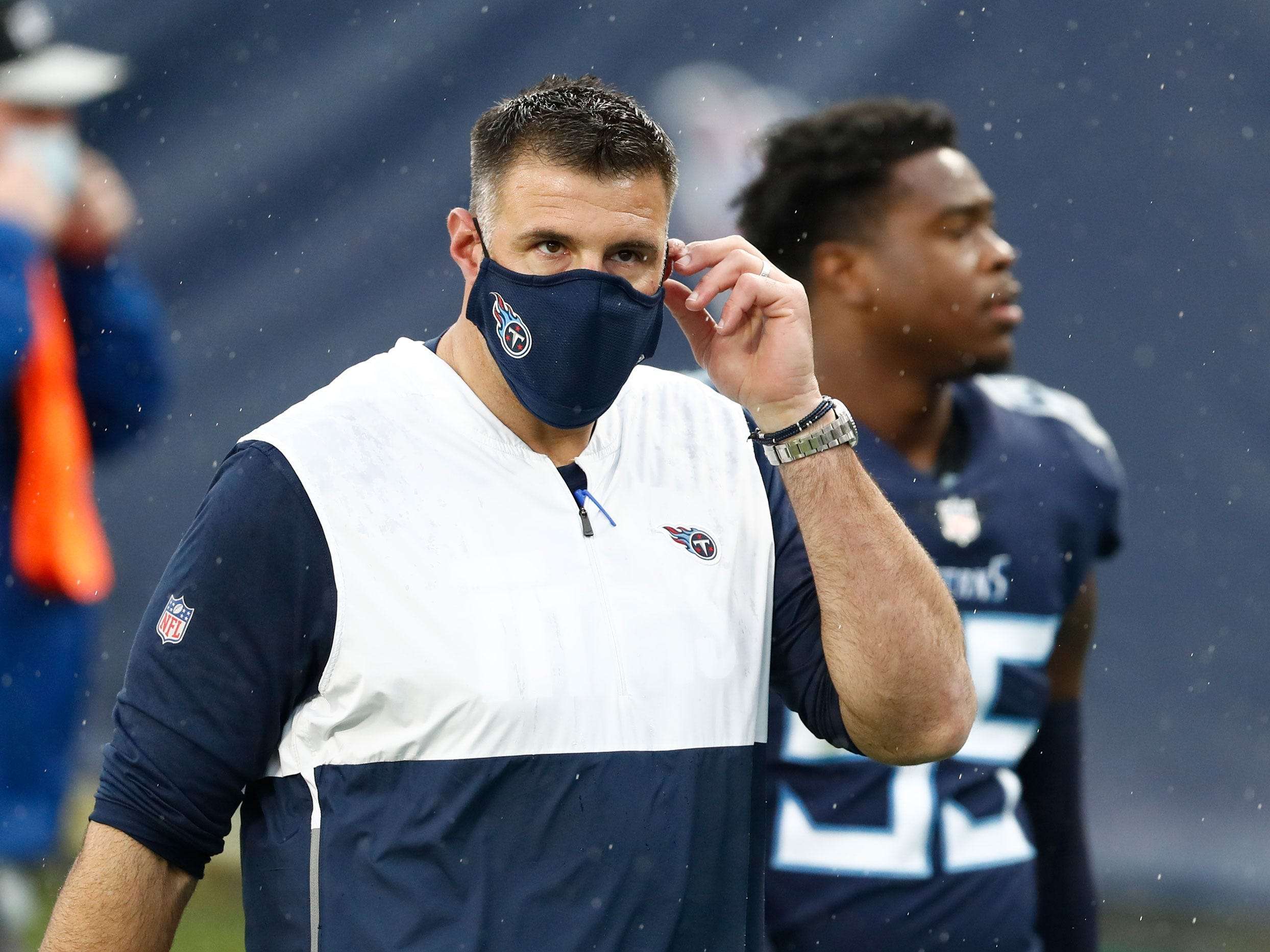 Vrabel takes hands-on approach