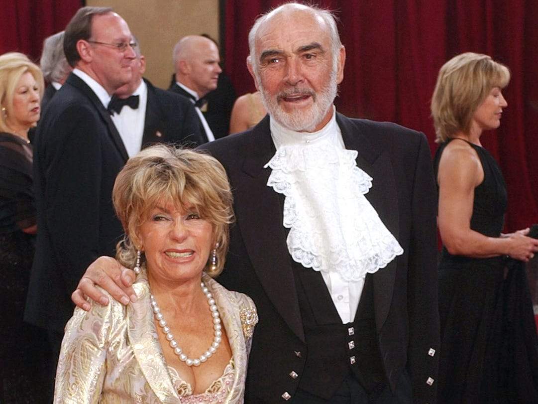 Sean Connery, Oscar winner and James Bond actor, dead at 90 | Business ...