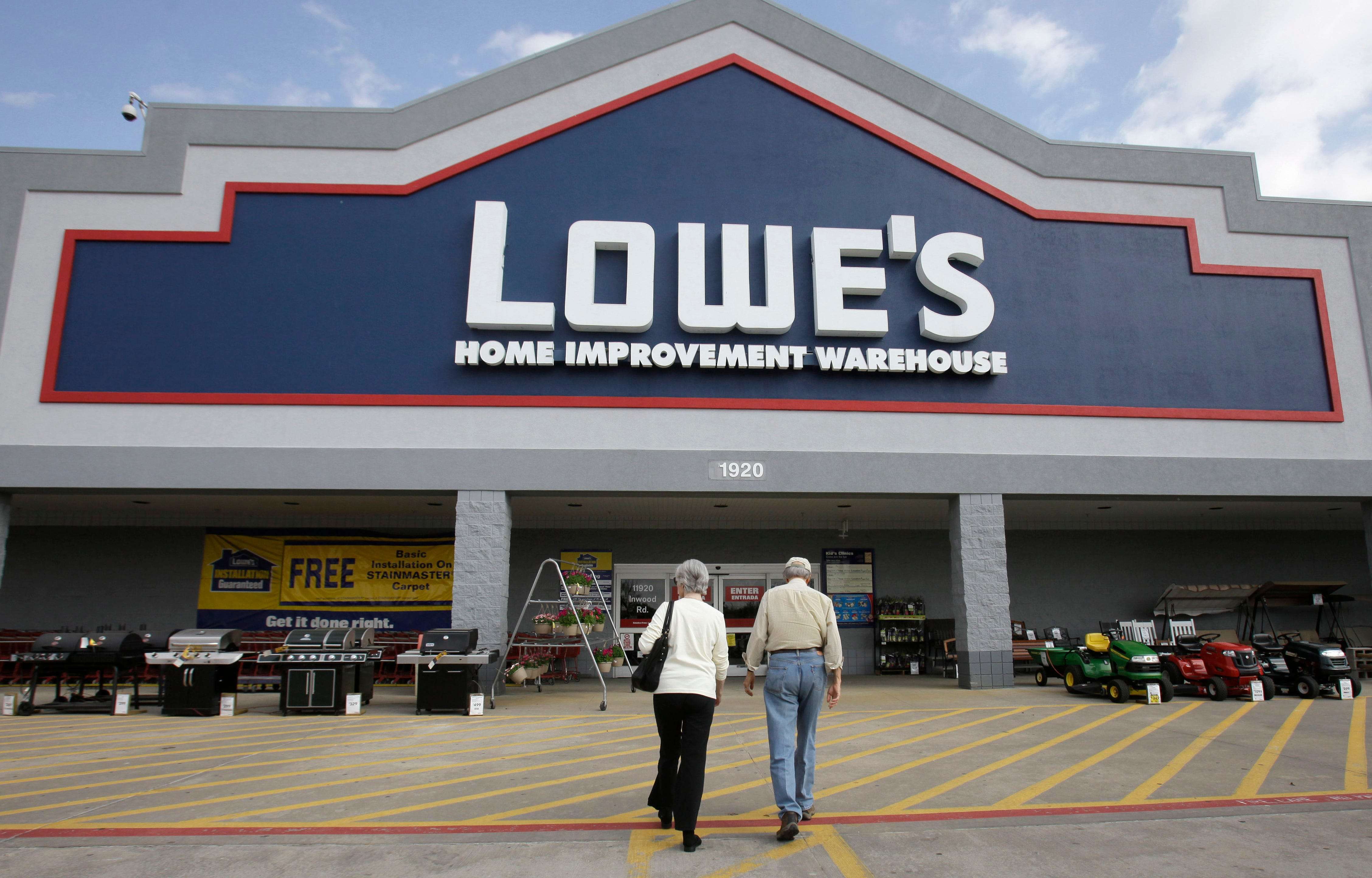 Lowe's shares dropped after its earnings fell just short of estimates