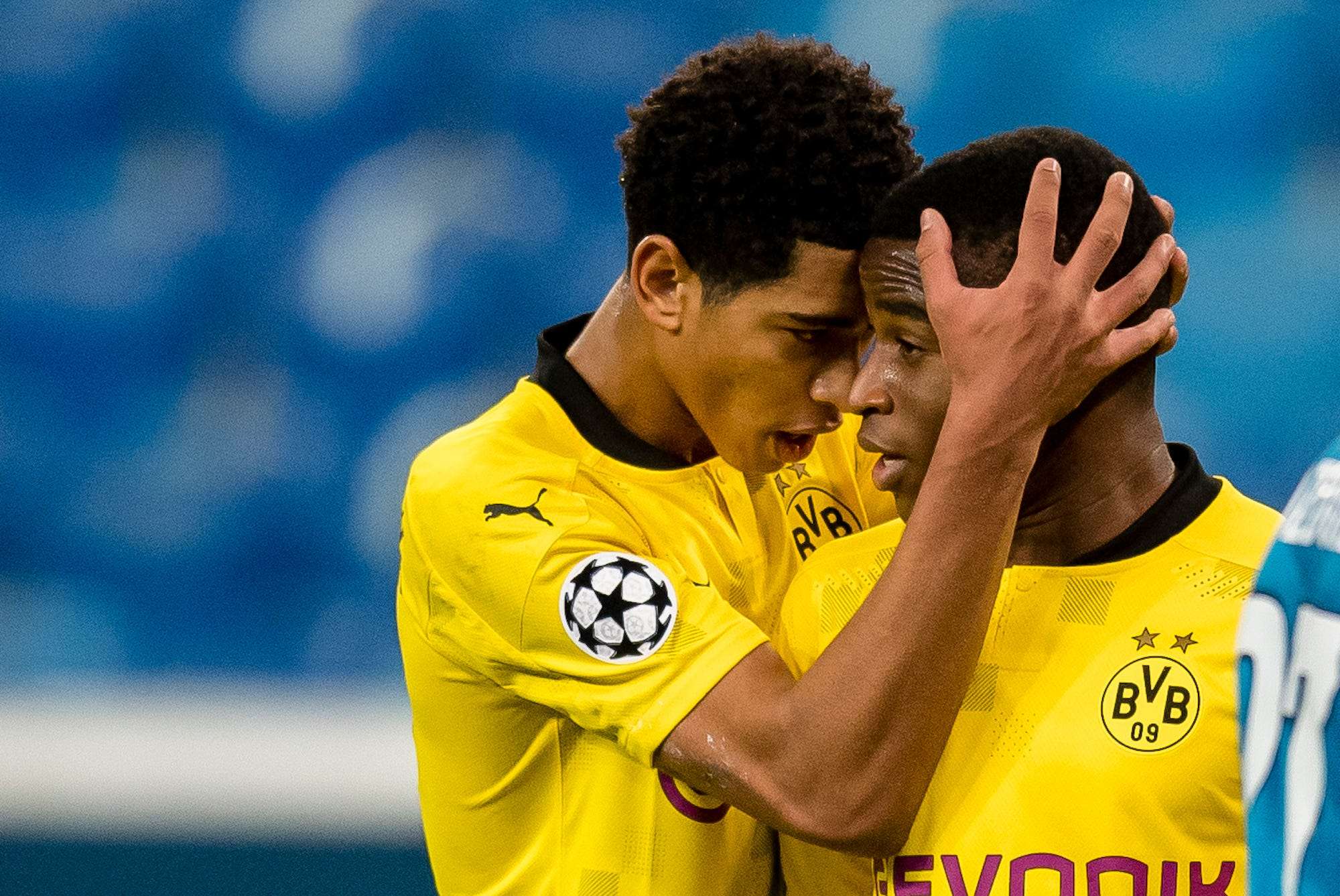 Borussia Dortmund's Teenage Star Youssoufa Moukoko Became The Youngest ...