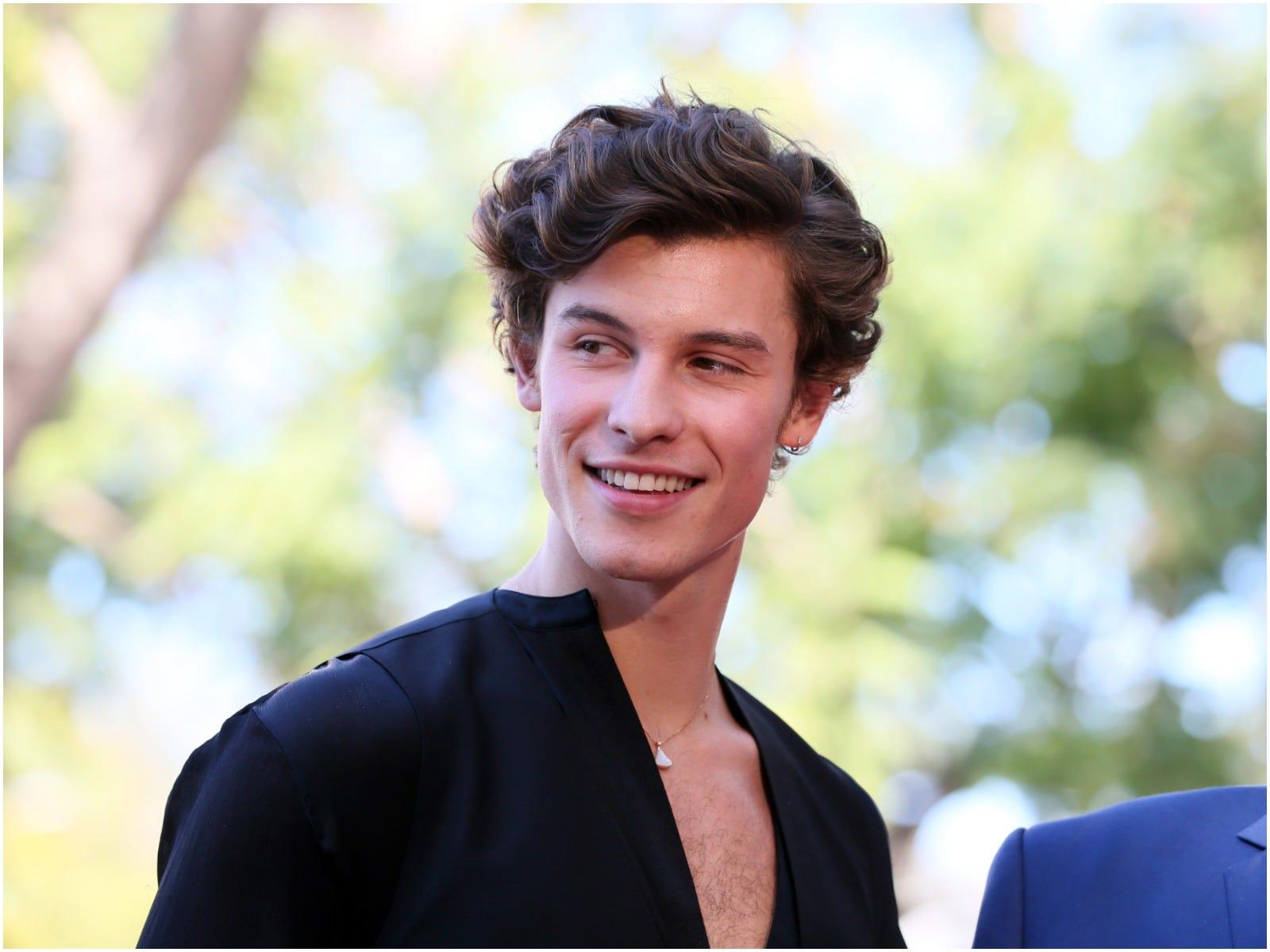 Shawn Mendes Says He's Suffered Over 'frustrating' Rumors About His ...