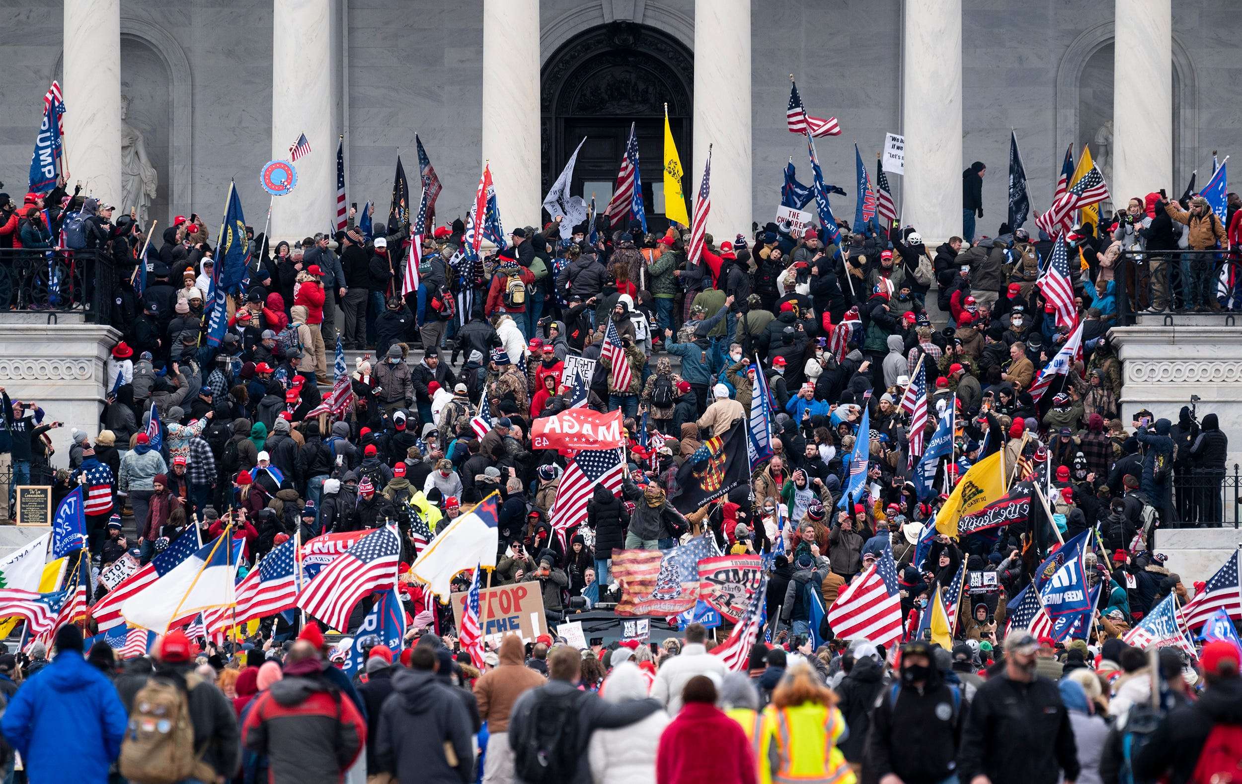 Video Shows Chaos Unfolding At The US Capitol As Trump Supporters Storm ...