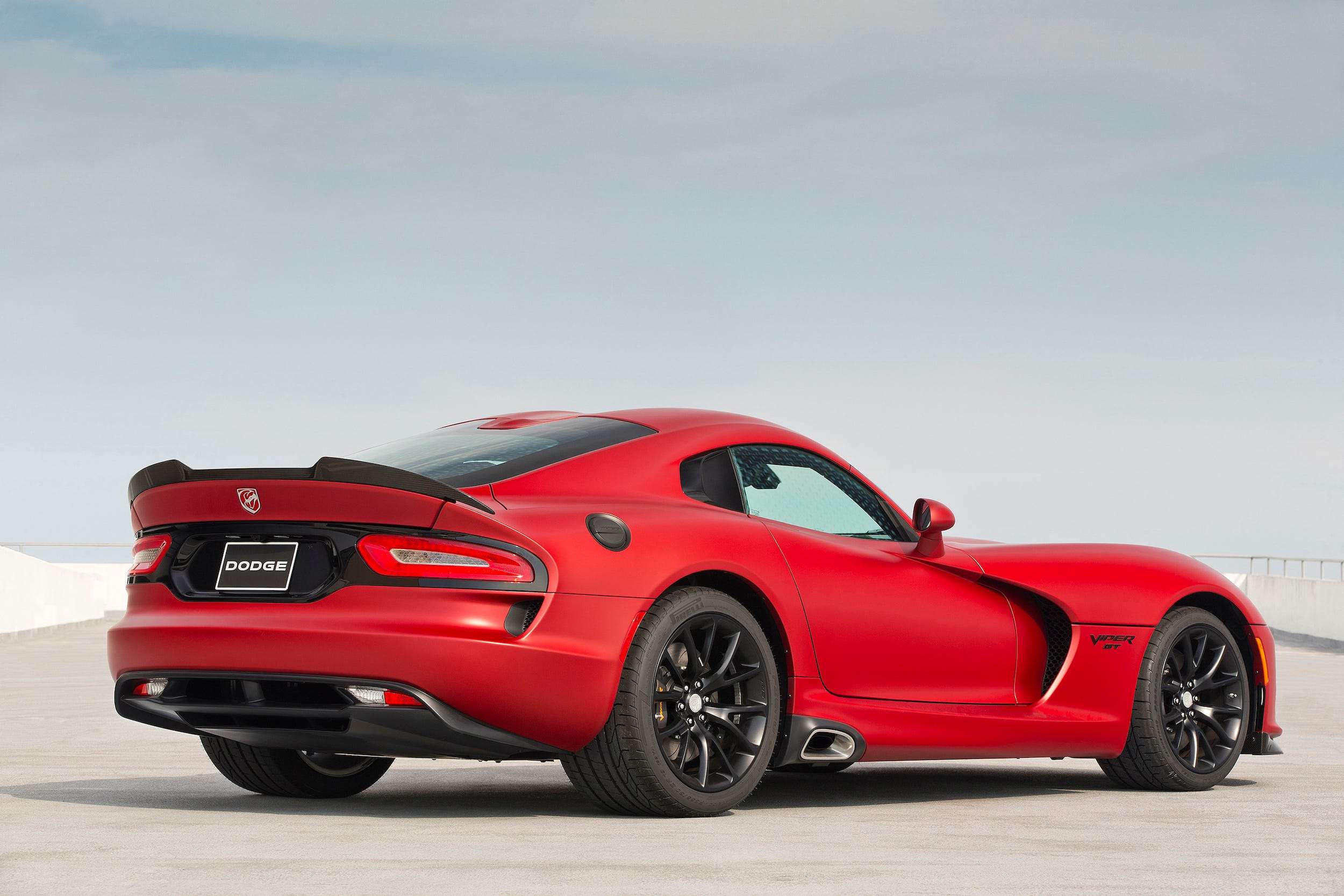 Dodge sold 4 Vipers last year despite the iconic American muscle car 