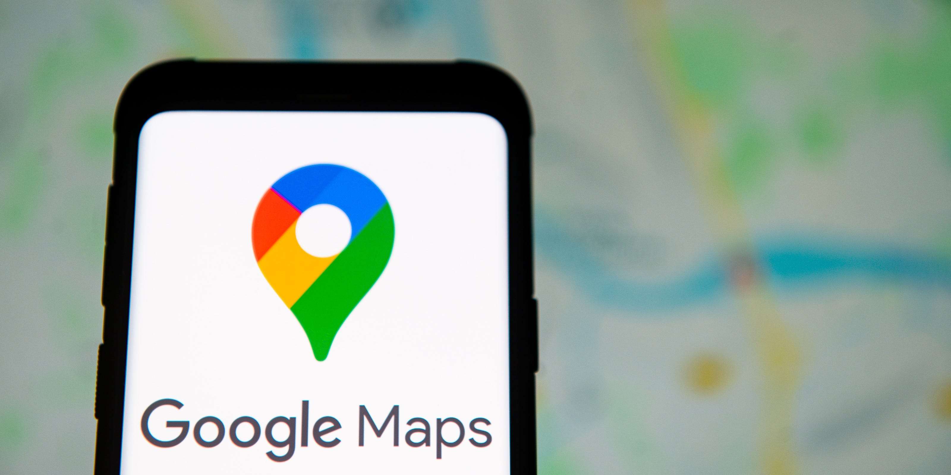 How to track someone on Google Maps after they share their location