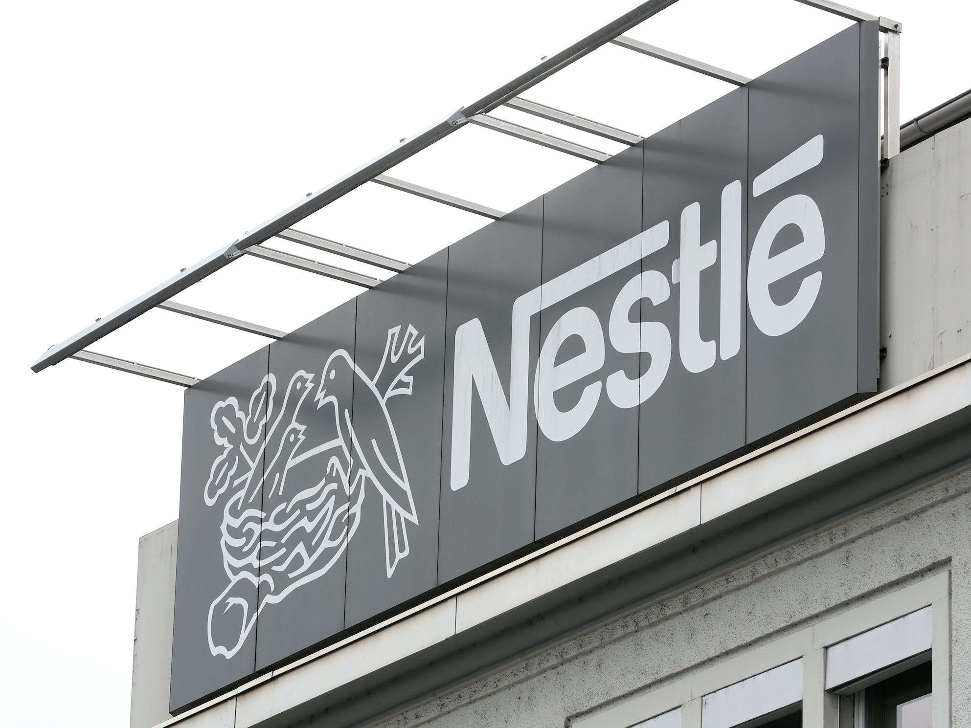 https://www.businessinsider.in/photo/80305758/nestle-recalls-more-than-760000-pounds-of-hot-pockets-because-they-might-contain-bits-of-plastic-and-glass.jpg?imgsize=232800