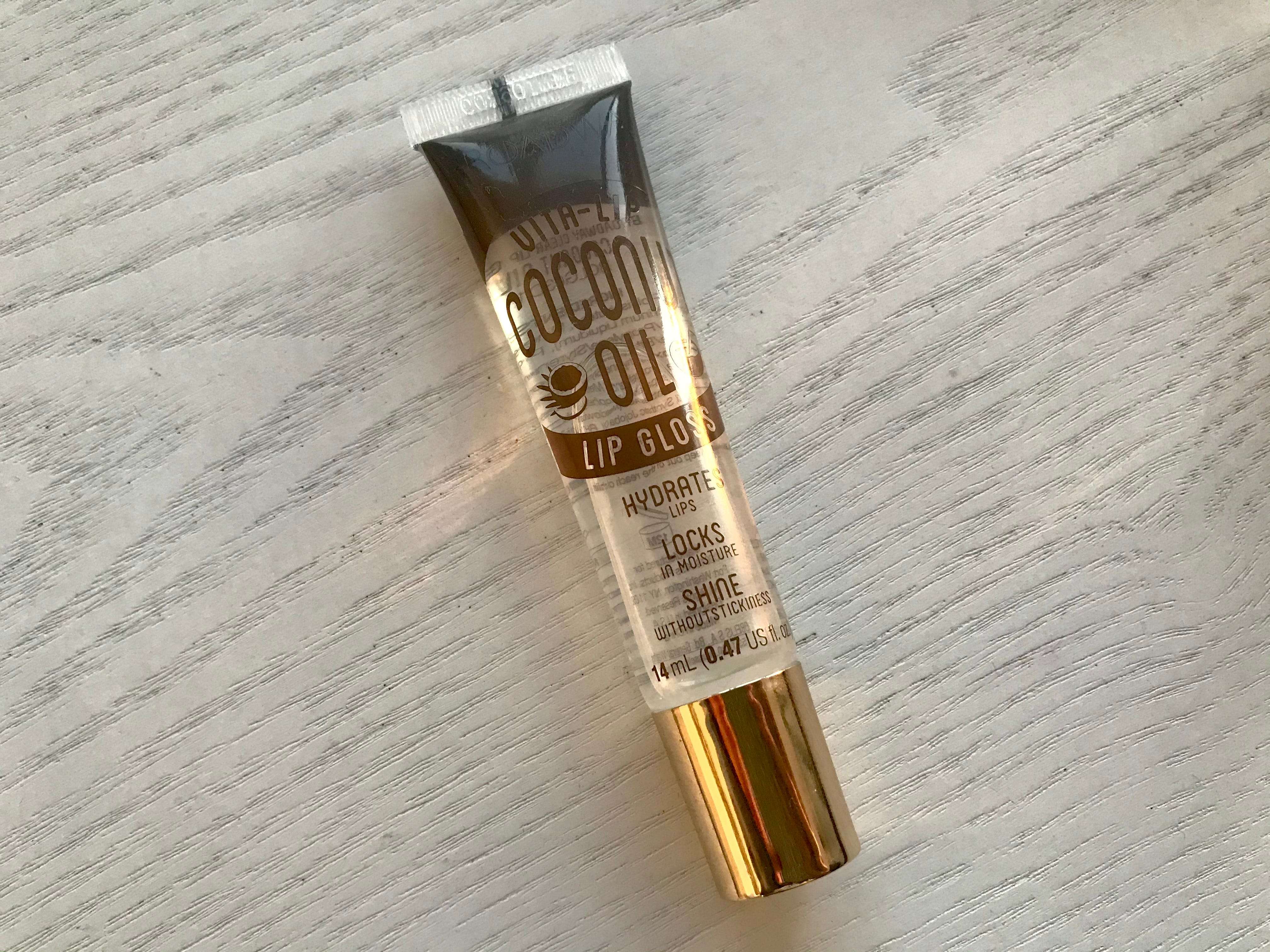 I tried the $1 lip gloss with thousands of 5-star reviews, and I get ...