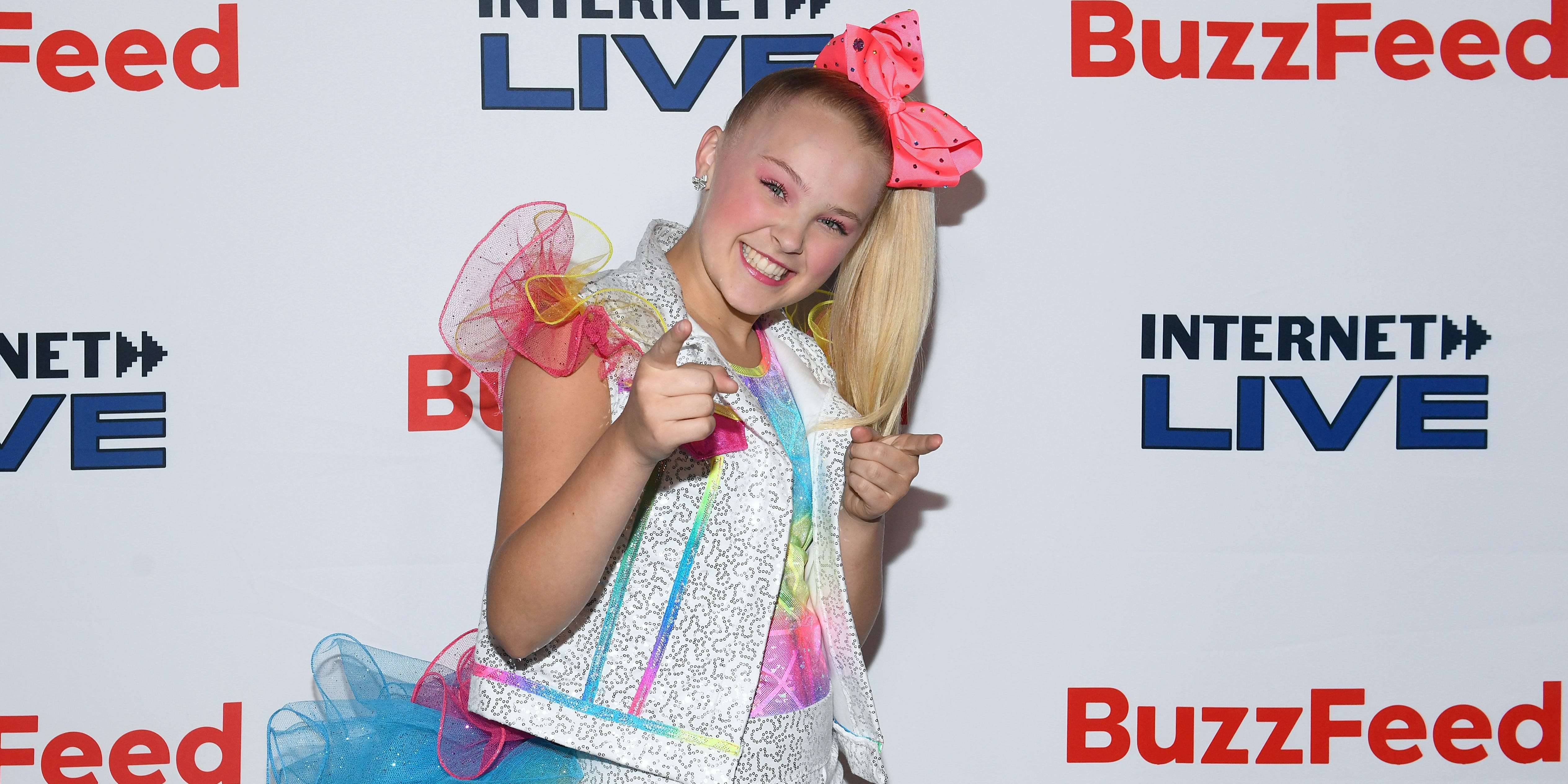 Jojo Siwa Confirms She S A Part Of The Lgbtq Community And Says She S The Happiest She S Ever