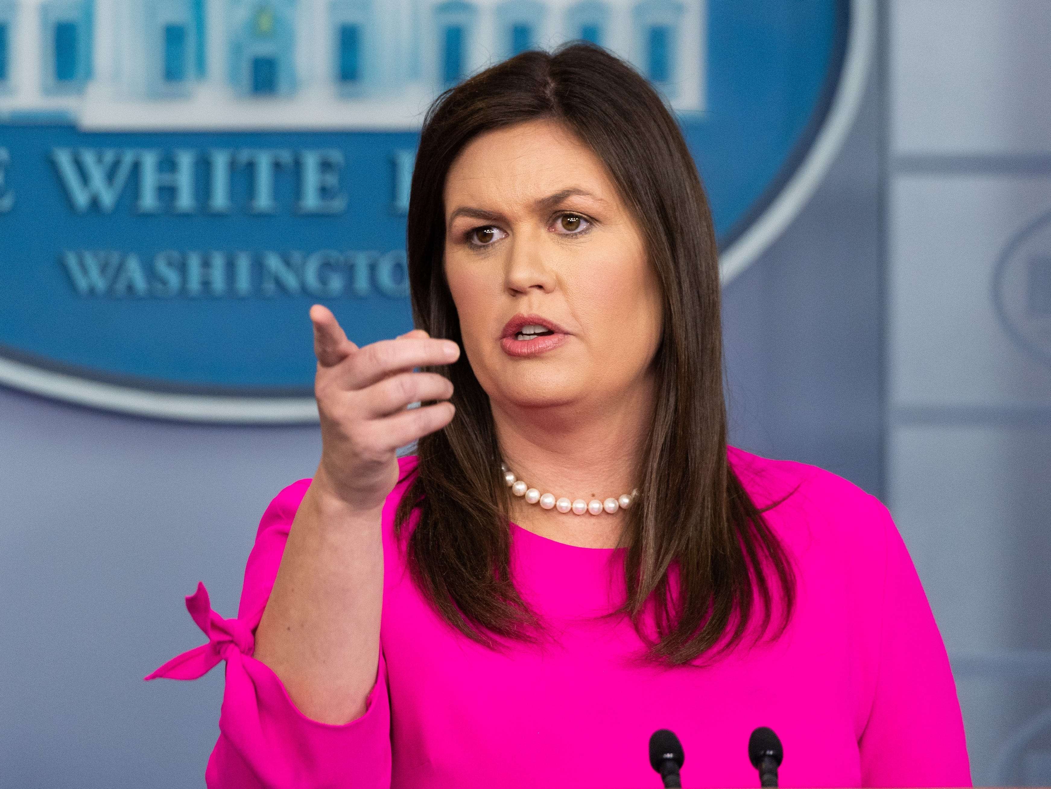 Sarah Huckabee Sanders, Trump's Former Press Secretary, Is Running For ...