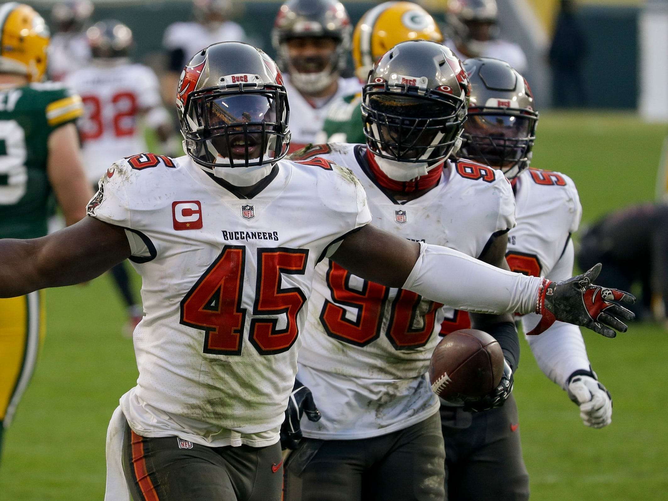 Devin White praises Todd Bowles after Bucs' Super Bowl win