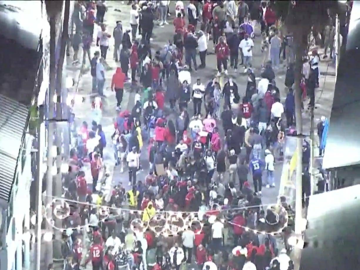 Bucs fans take to the streets in Tampa after Super Bowl win