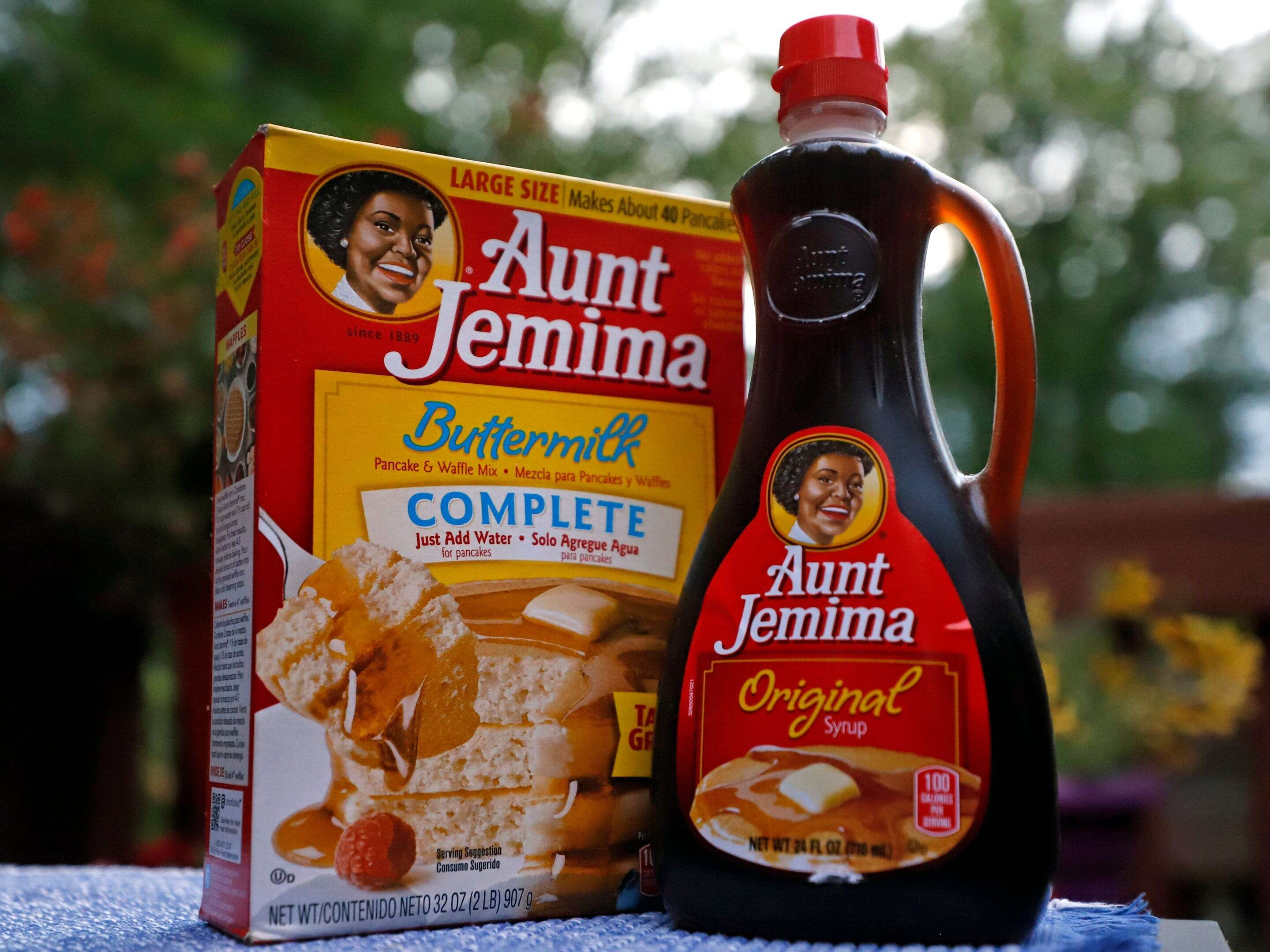 aunt-jemima-was-finally-rebranded-to-move-away-from-its-racially