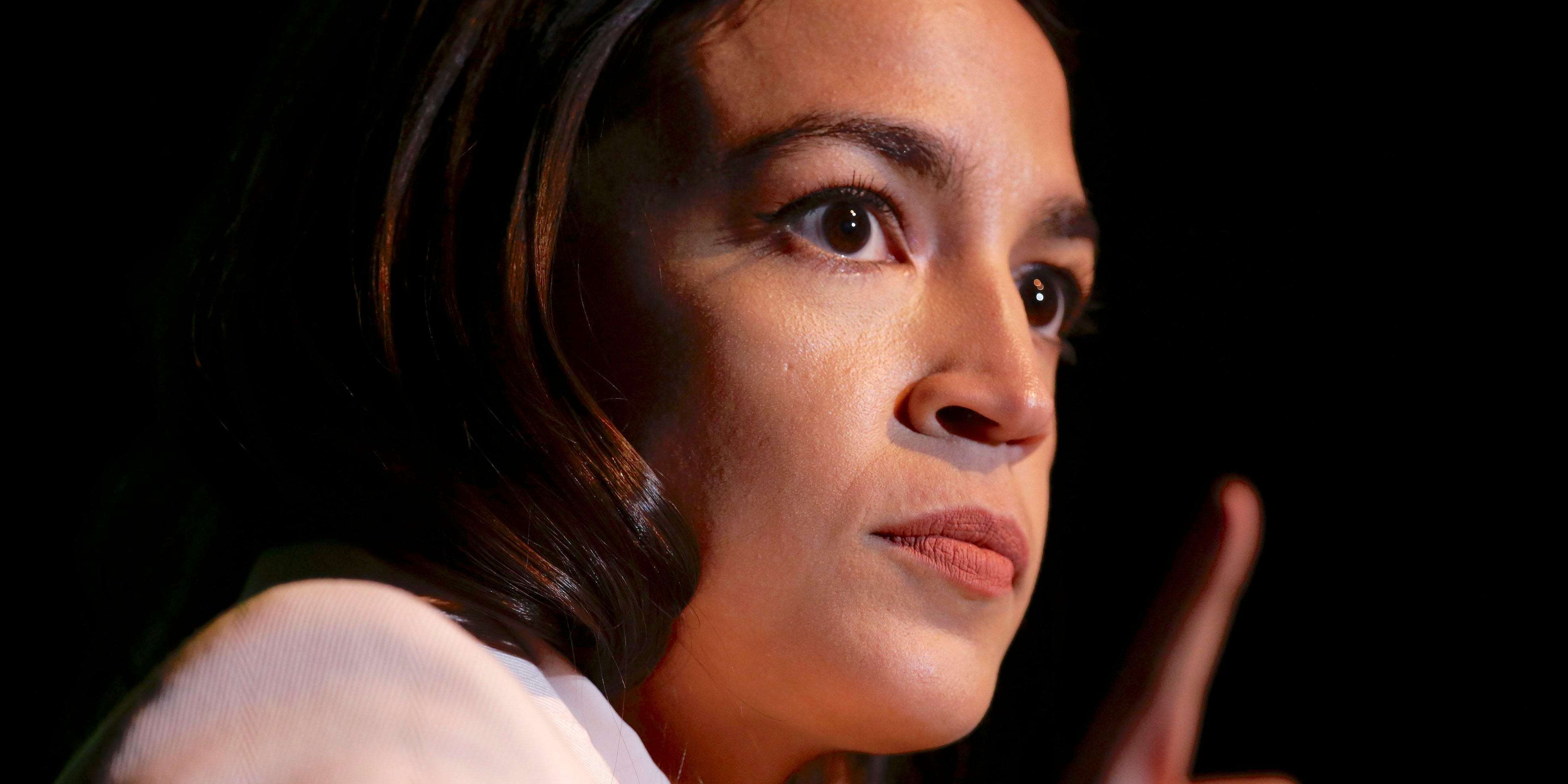 Alexandria Ocasio-Cortez says 'Texans should continue to demand' Cruz's resignation over his …