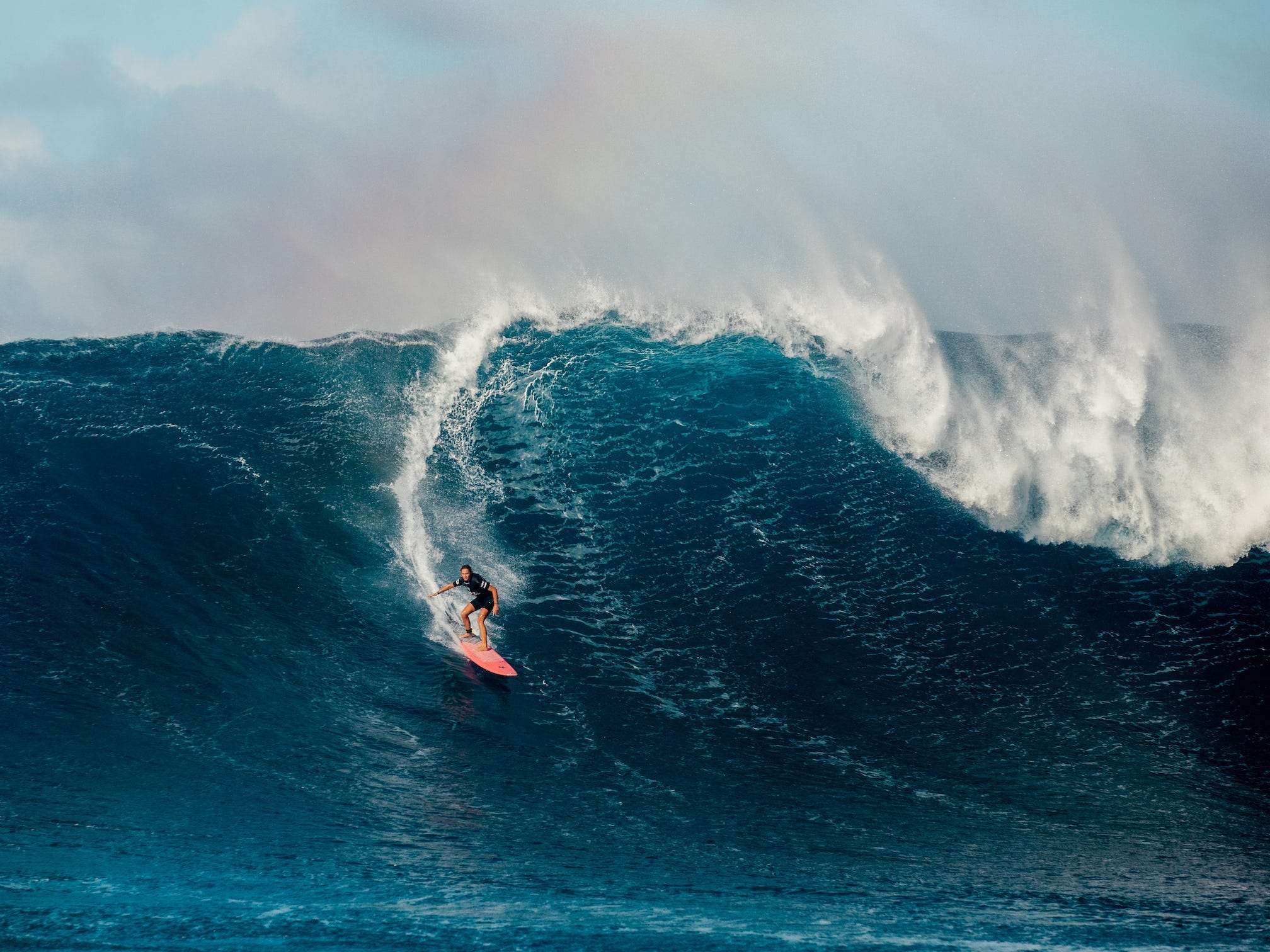 Surfing Prodigy Annie Reickert Talks Virtual Big Wave Competitions Surfing Around The World And Becoming A Top Water Woman Business Insider India