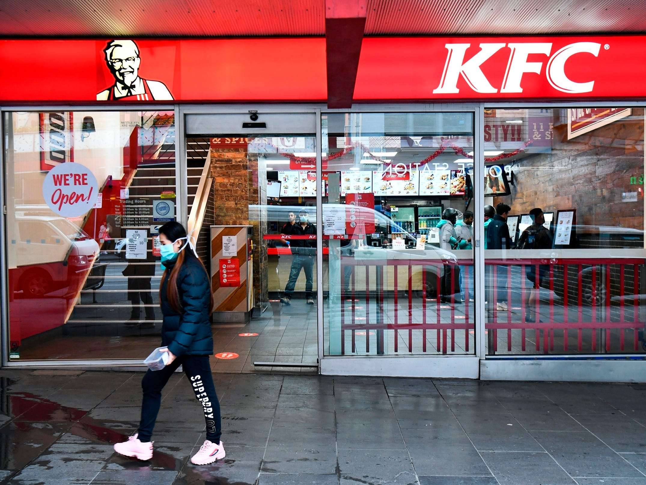 a-kfc-worker-says-she-was-threatened-harassed-and-shot-with-a-bb-gun