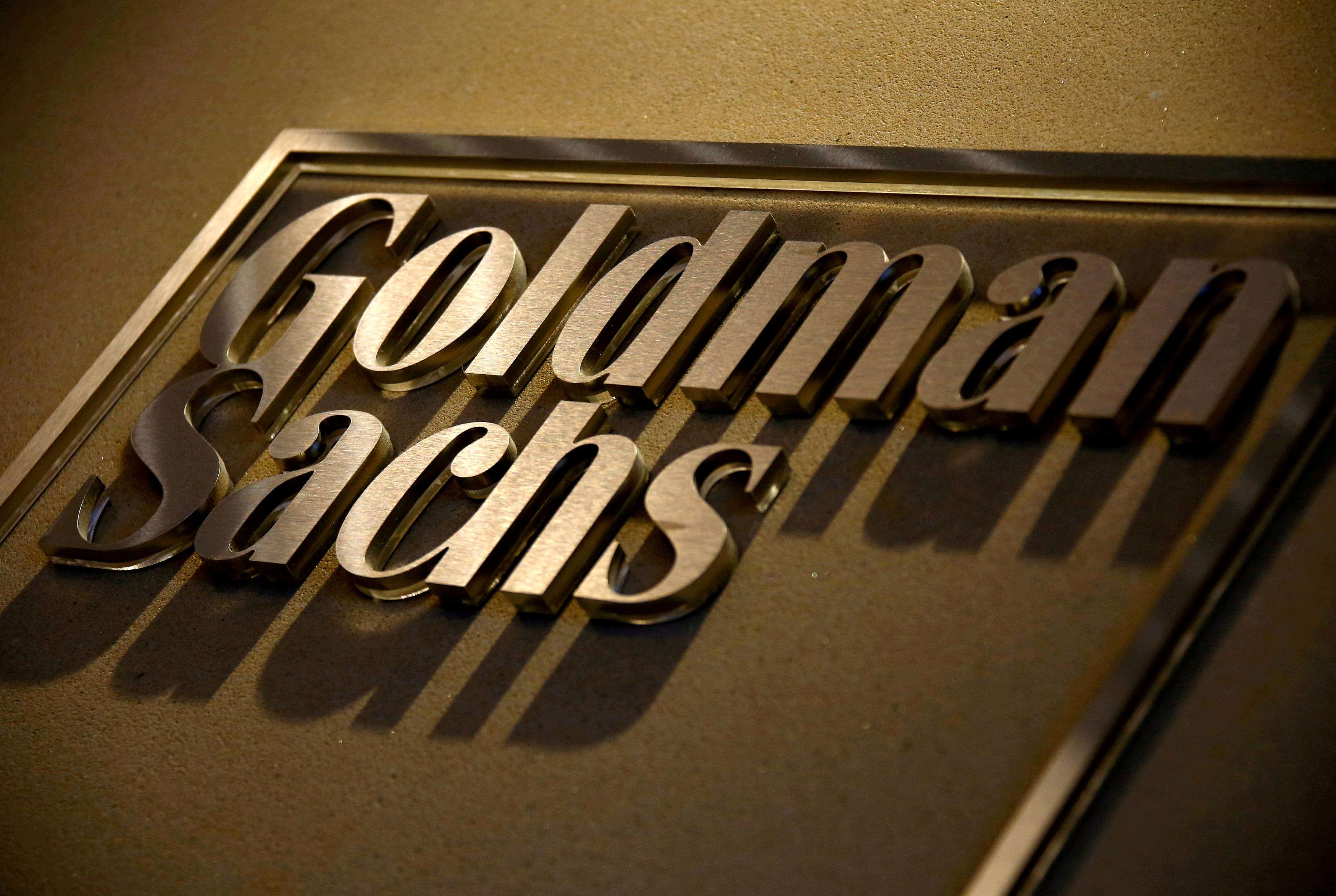 goldman-sachs-junior-bankers-describe-inhumane-working-conditions